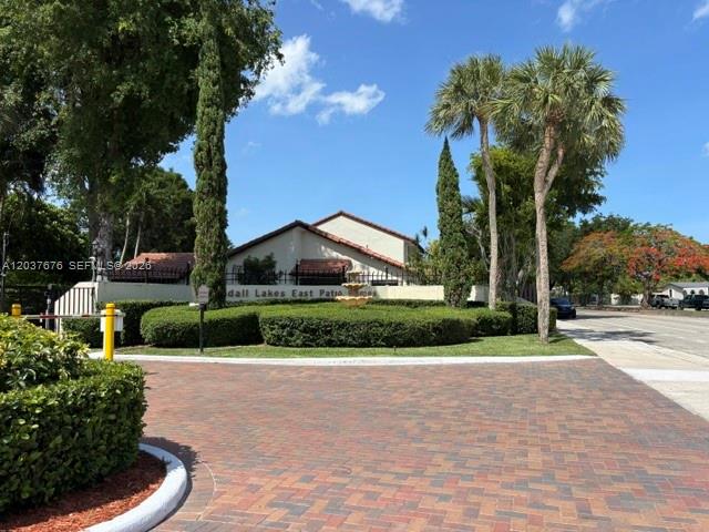 6415 Sw 133rd Court Property Photo 4