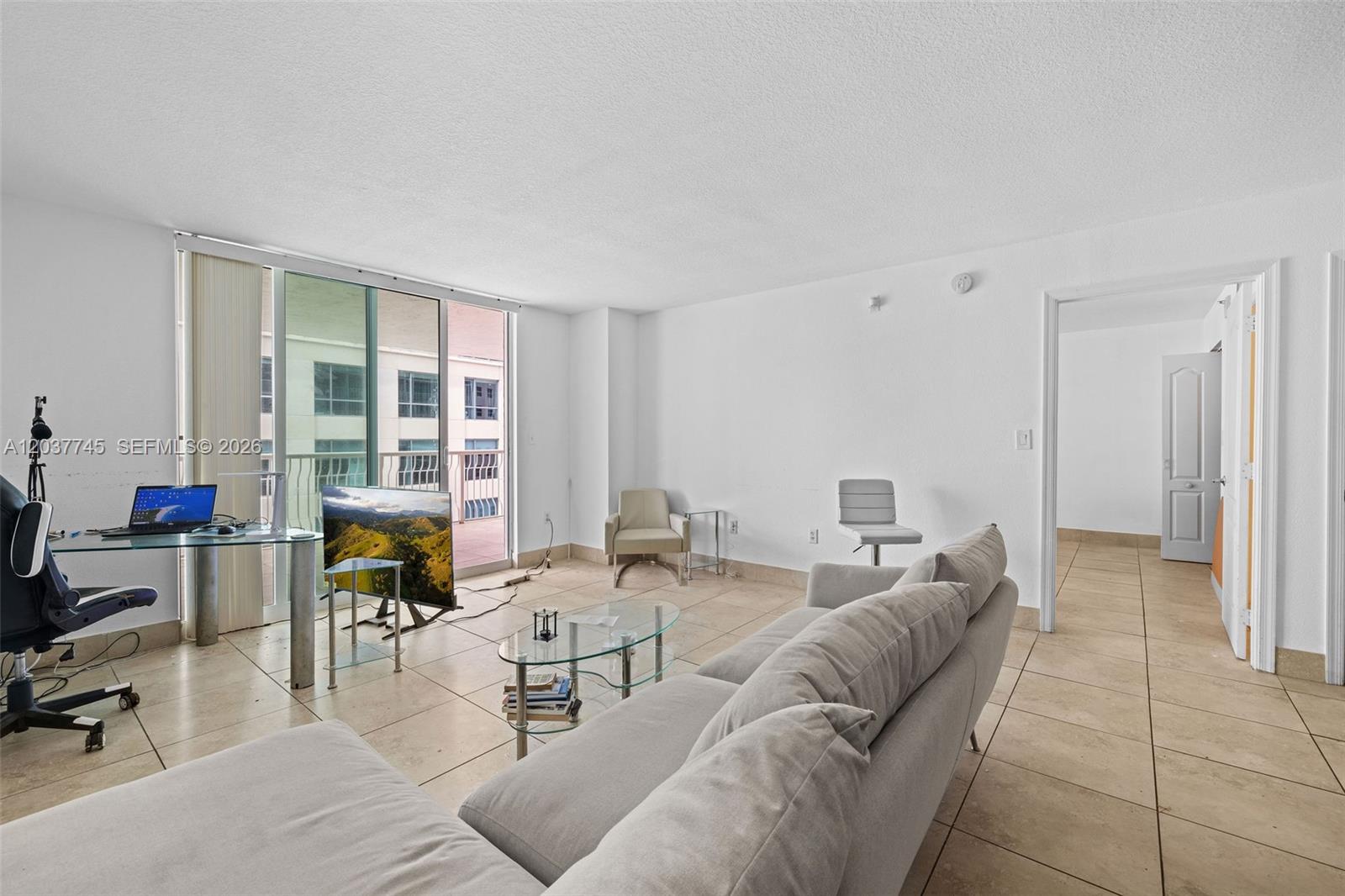 1200 Brickell Bay Drive 3714 Property Photo 6