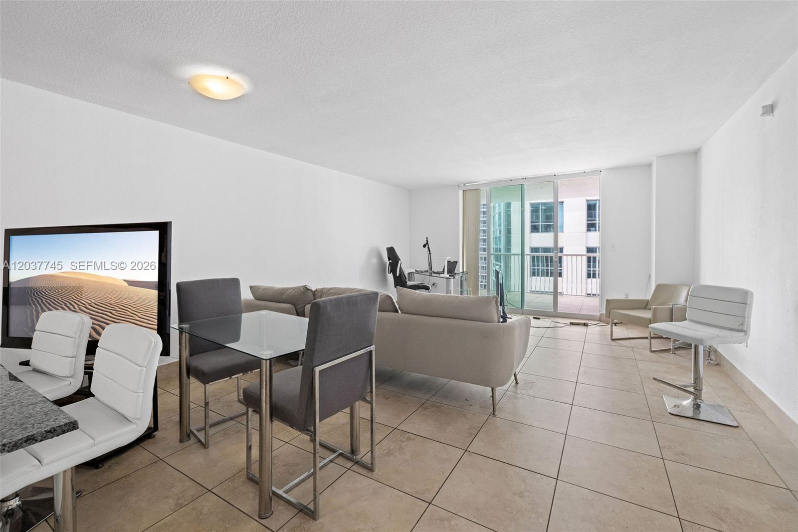 1200 Brickell Bay Drive 3714 Property Photo 11
