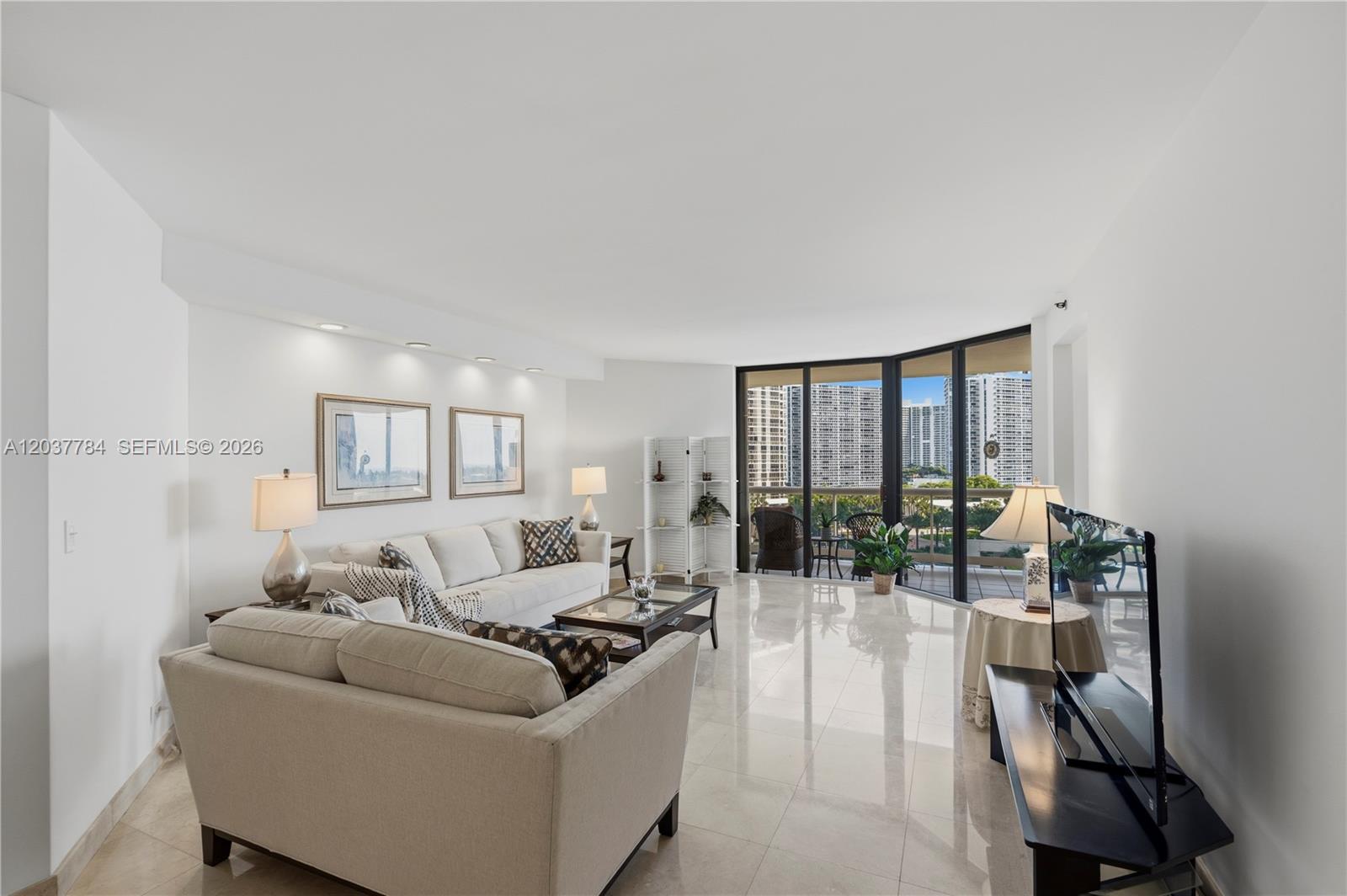 20191 E Country Club Drive 803 Property Photo 2