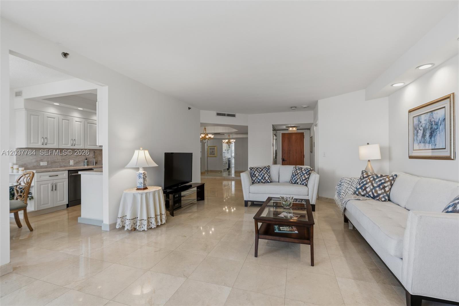 20191 E Country Club Drive 803 Property Photo 3
