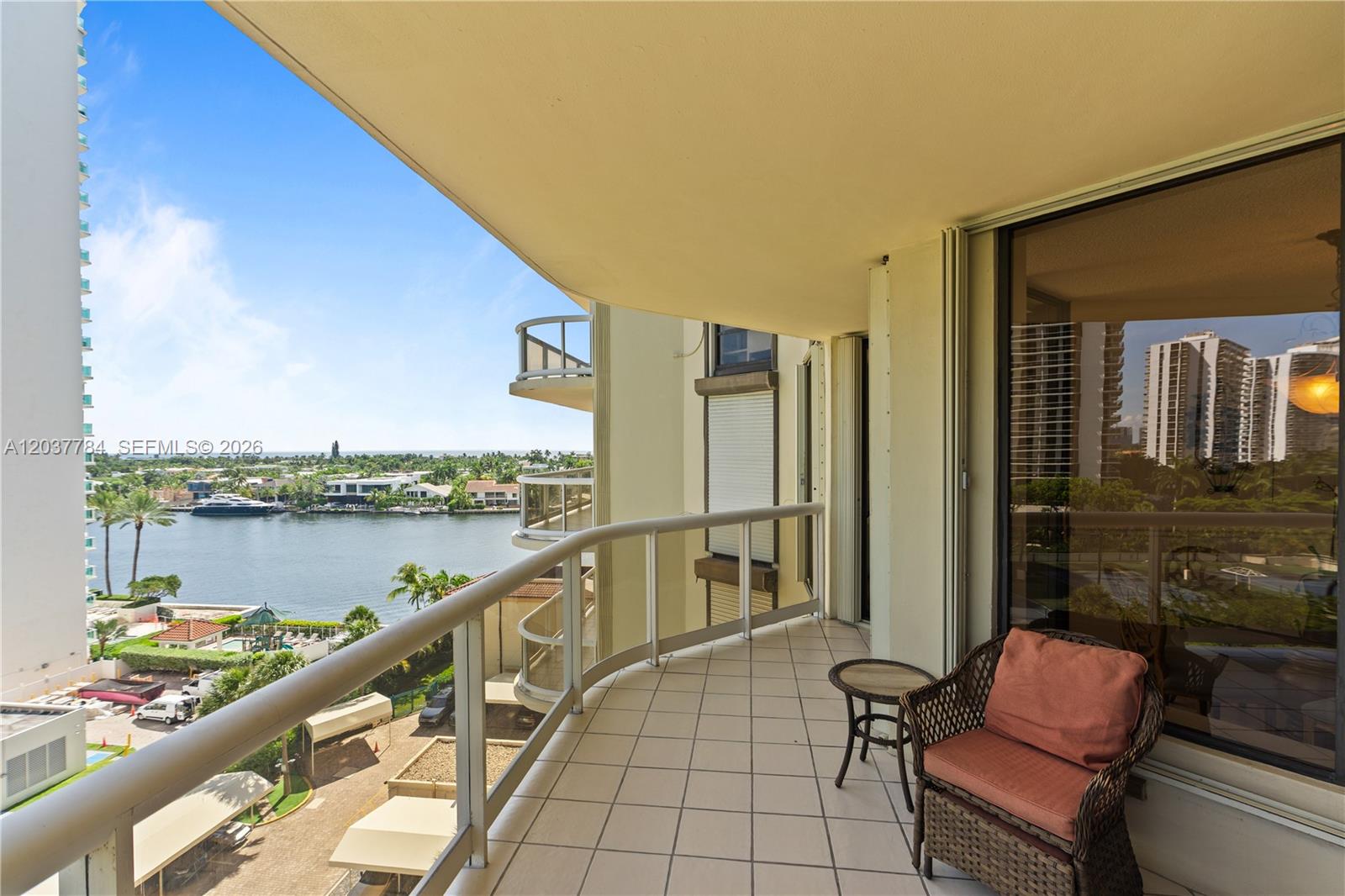 20191 E Country Club Drive 803 Property Photo 4