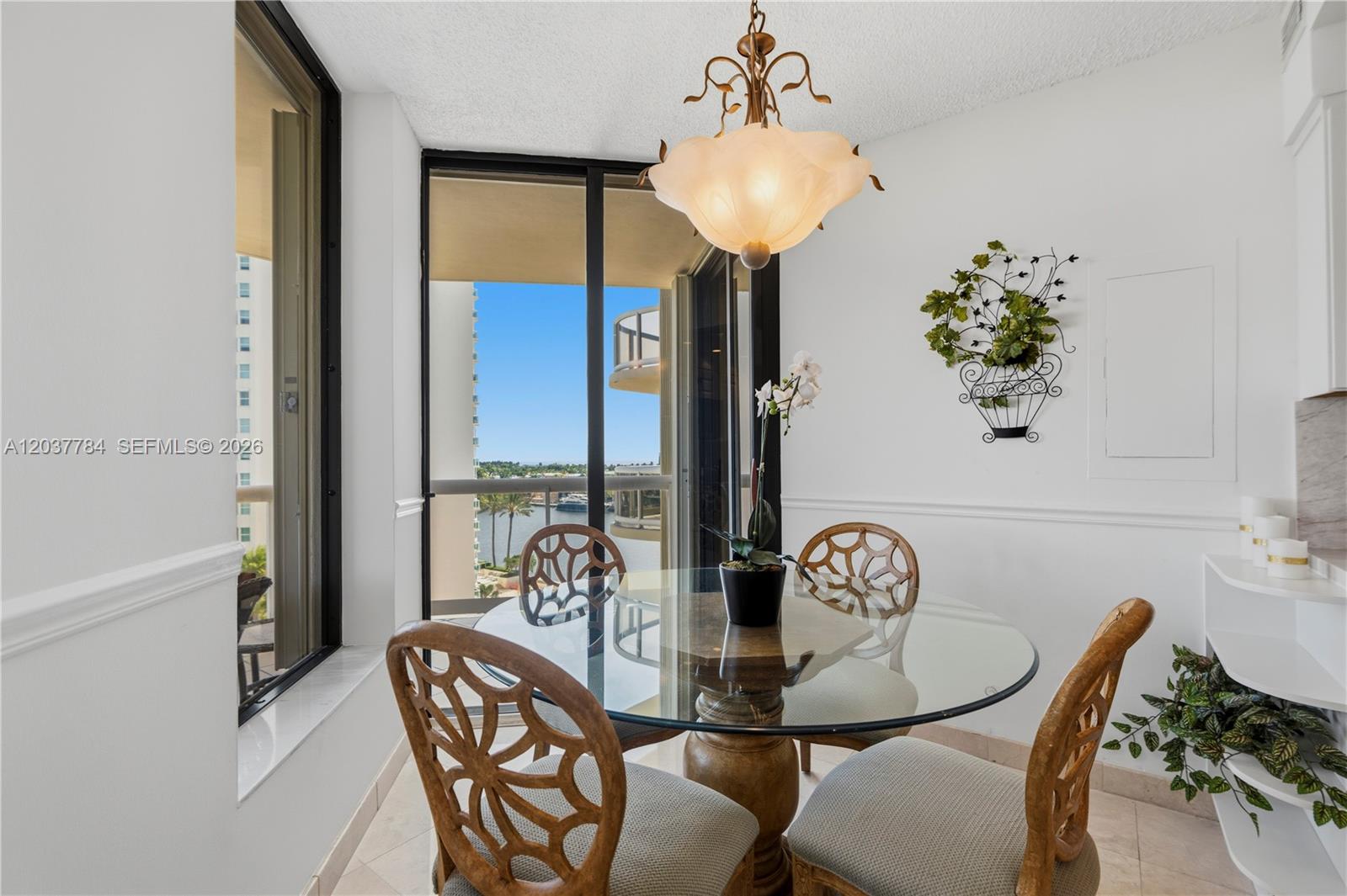 20191 E Country Club Drive 803 Property Photo 6