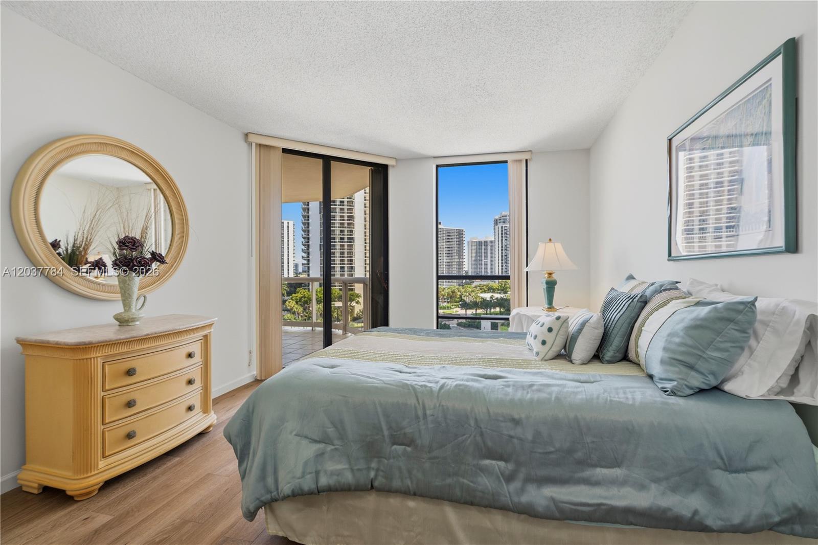 20191 E Country Club Drive 803 Property Photo 11