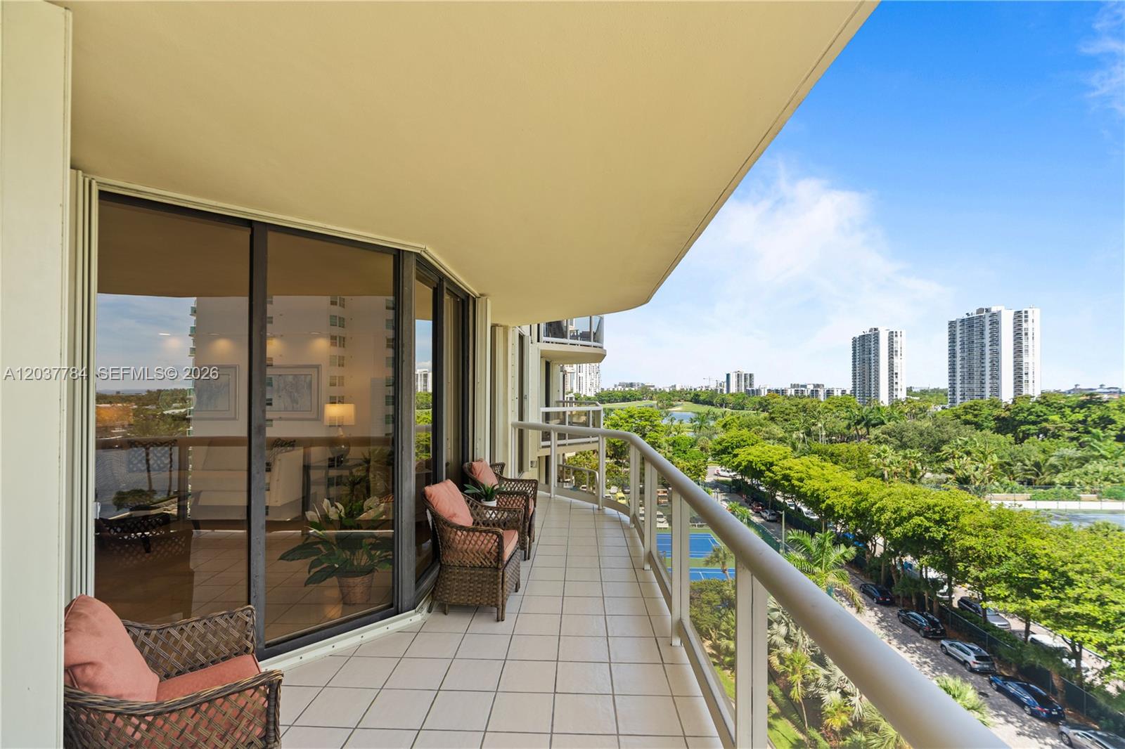 20191 E Country Club Drive 803 Property Photo 13