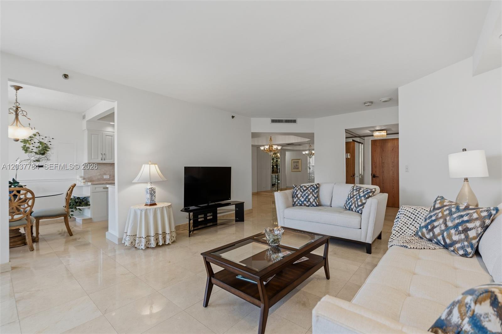 20191 E Country Club Drive 803 Property Photo 17