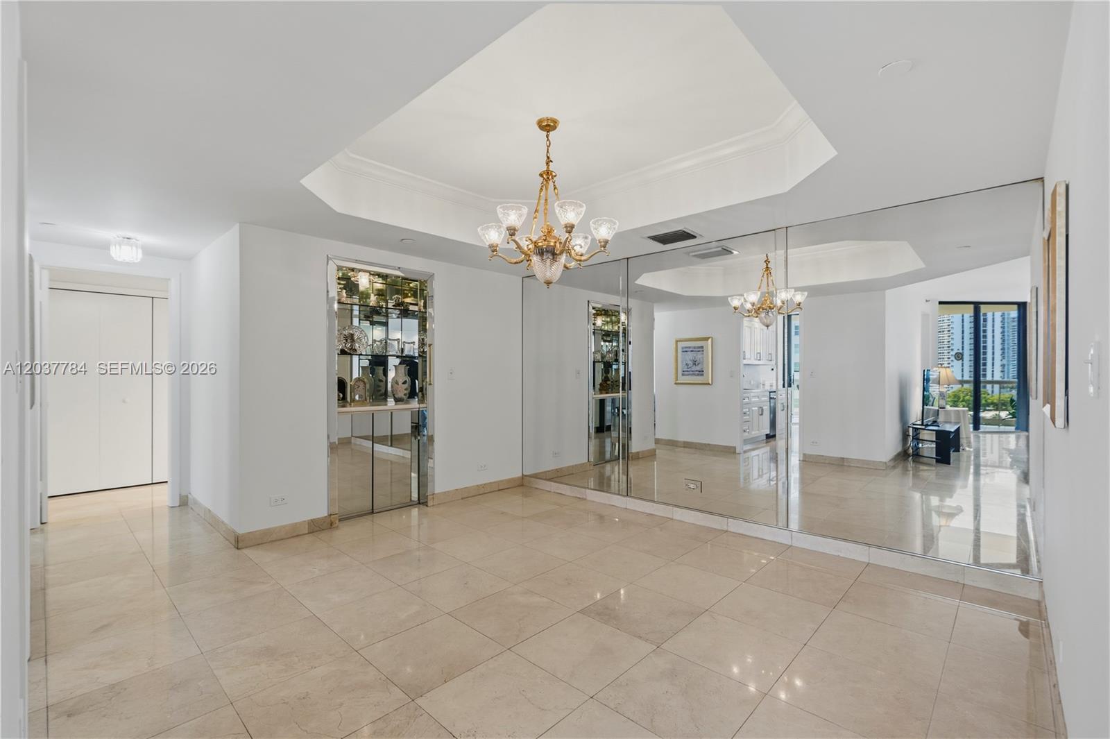 20191 E Country Club Drive 803 Property Photo 25