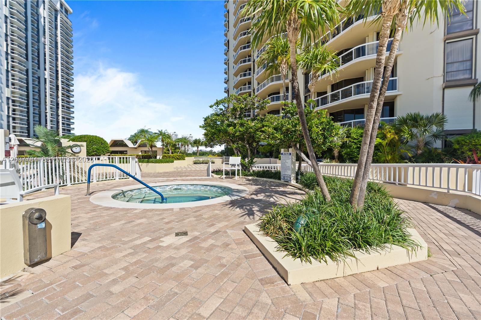 20191 E Country Club Drive 803 Property Photo 56
