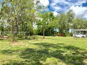 A12037827 Property Photo 16