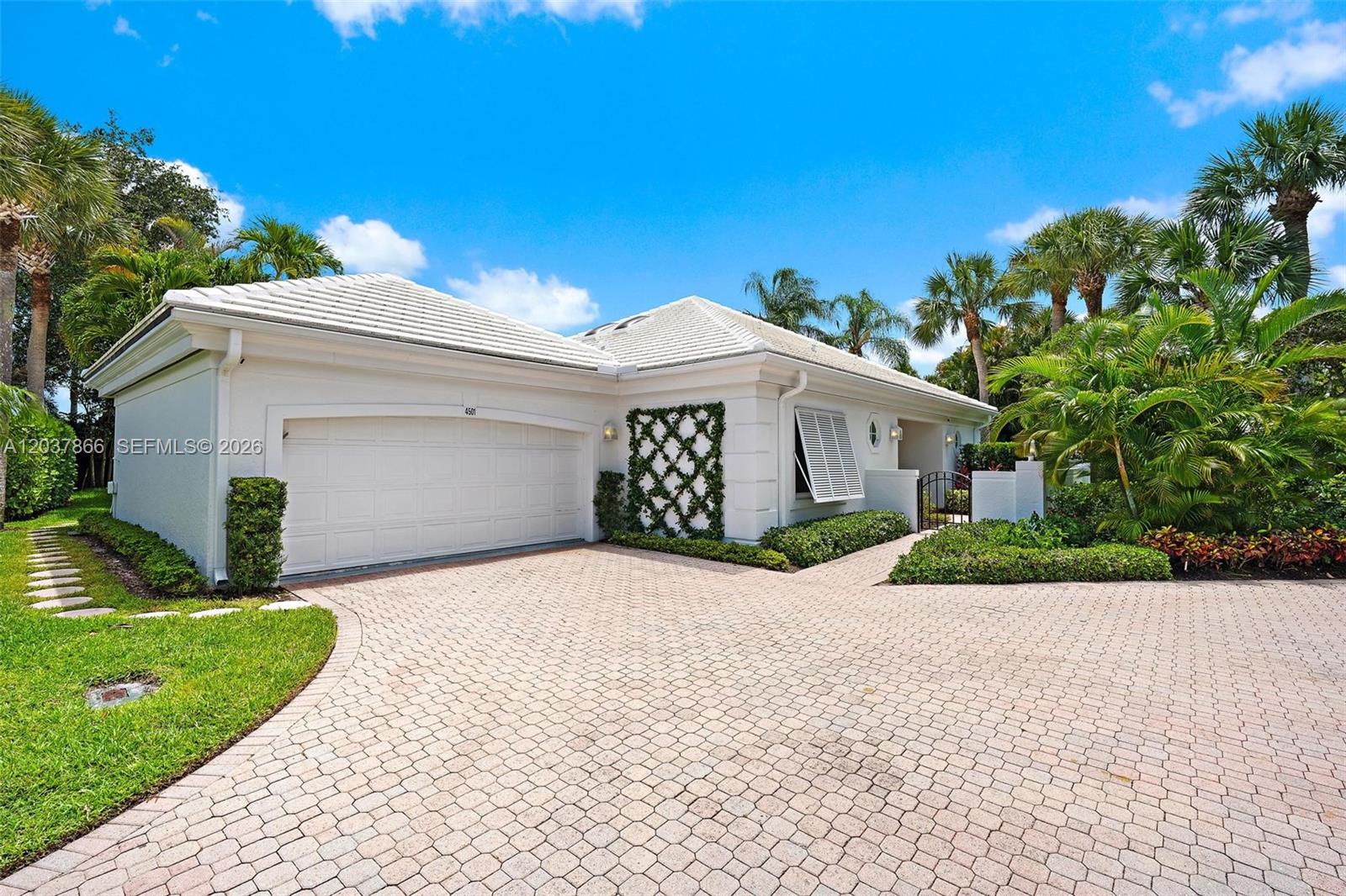 4501 Captains Way Property Photo 1