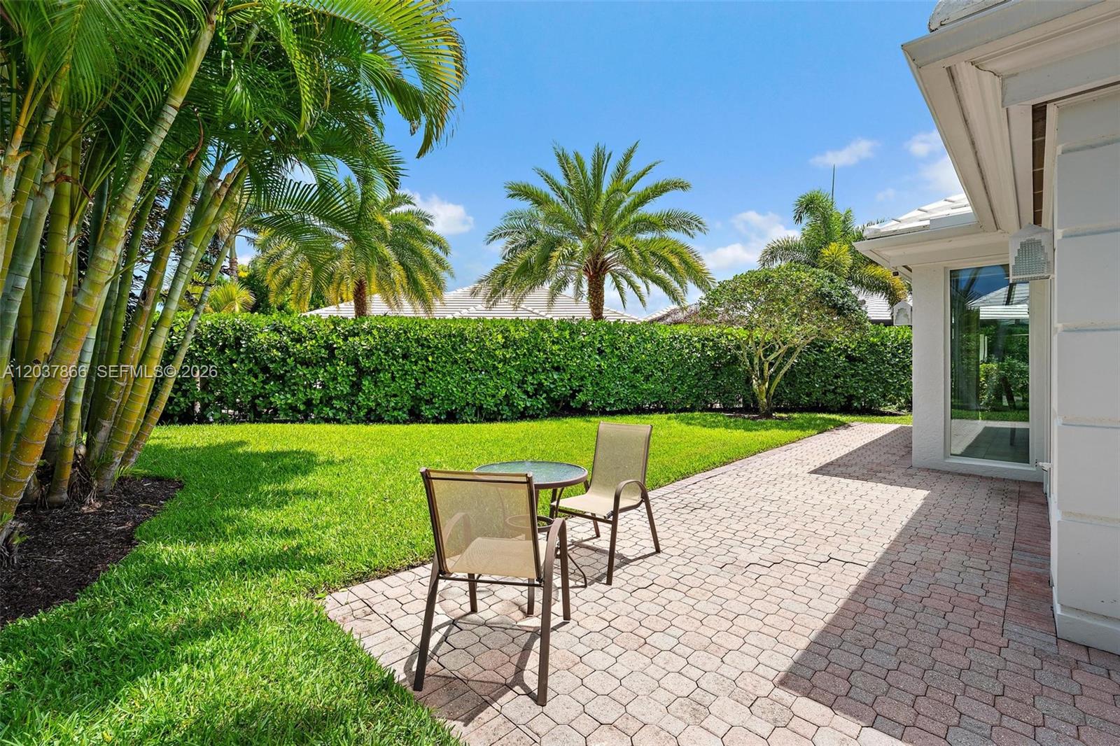 4501 Captains Way Property Photo 4