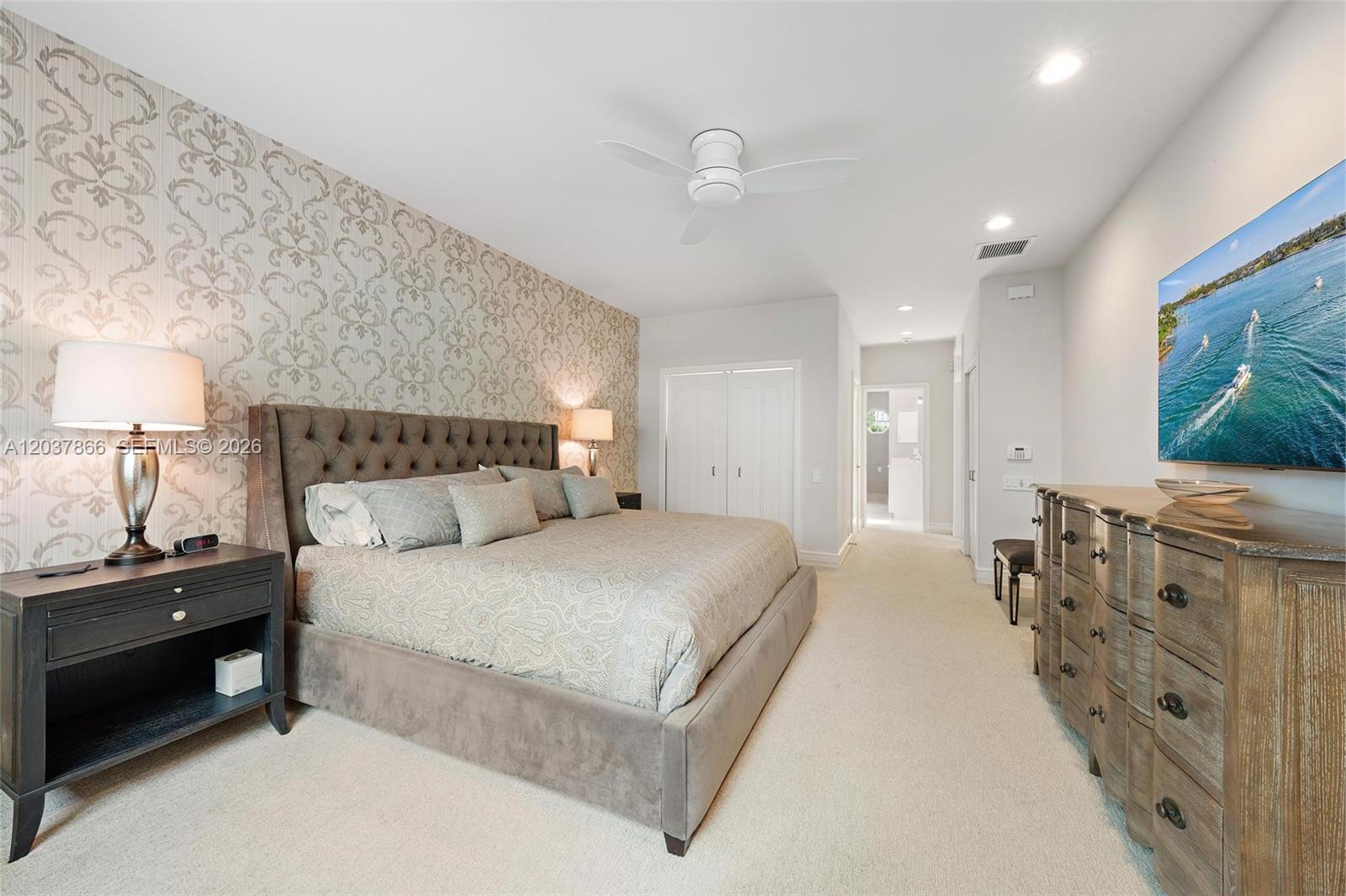 4501 Captains Way Property Photo 5