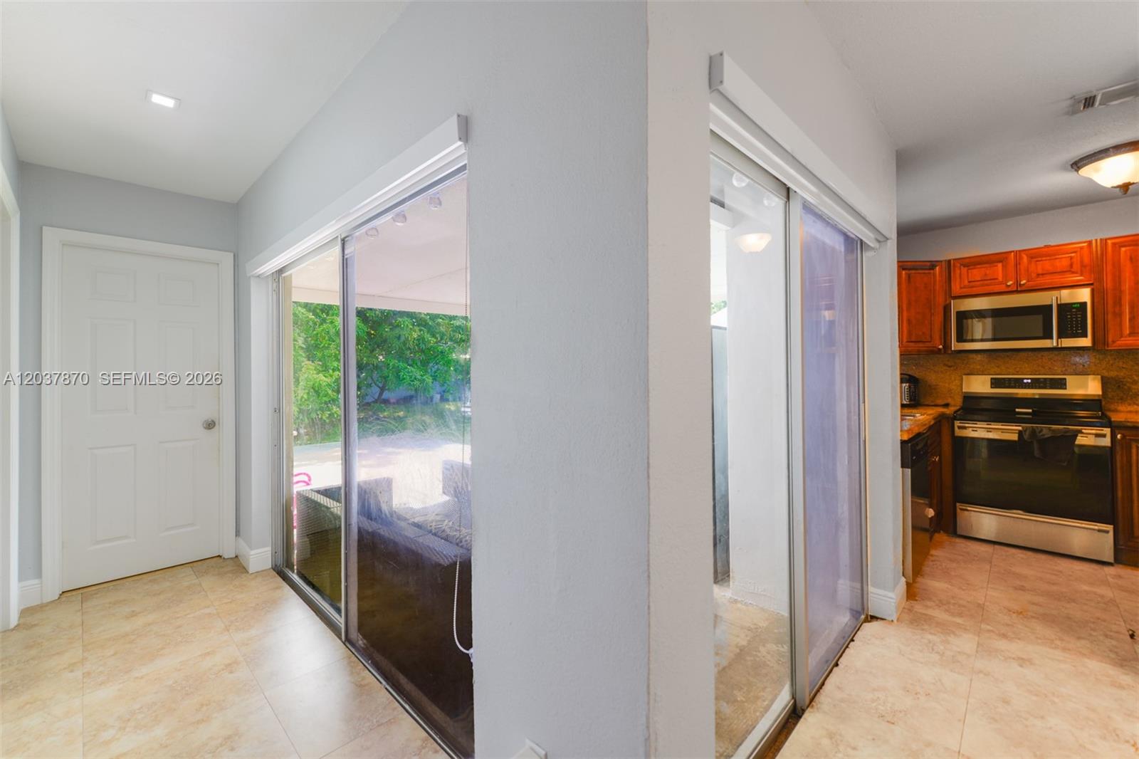 15216 Sw 112th Place Property Photo 11