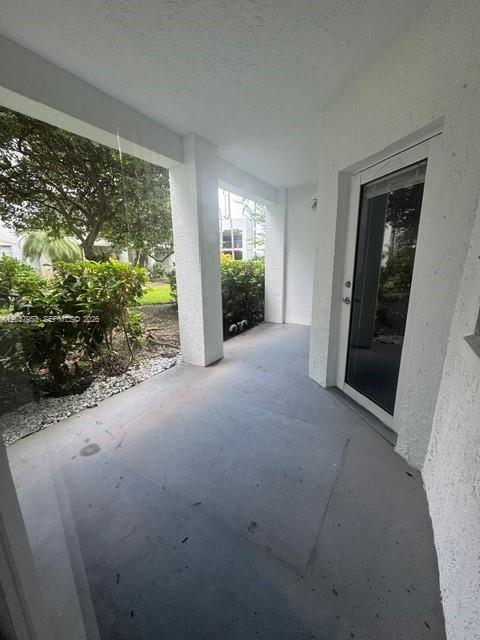 3255 Ne 184th Street 12116 Property Photo 12