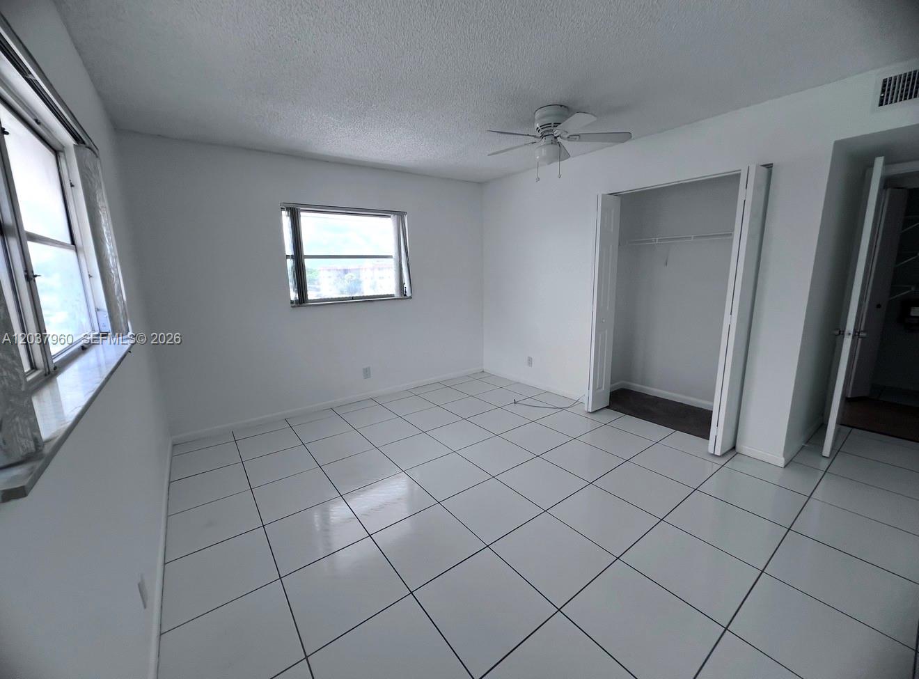2430 Sw 81st Avenue 408 Property Photo 19
