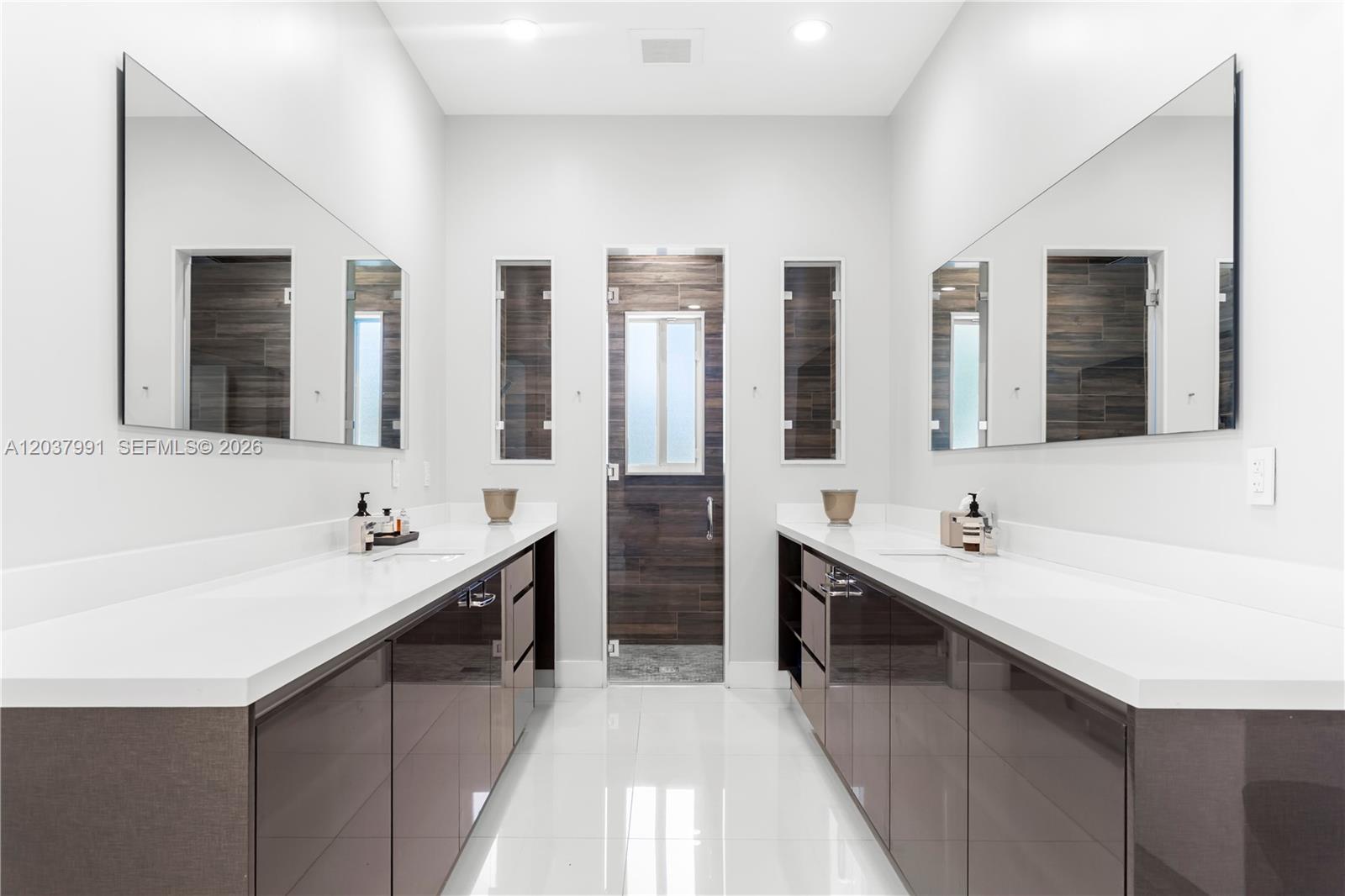 11900 Griffing Boulevard Property Photo 30