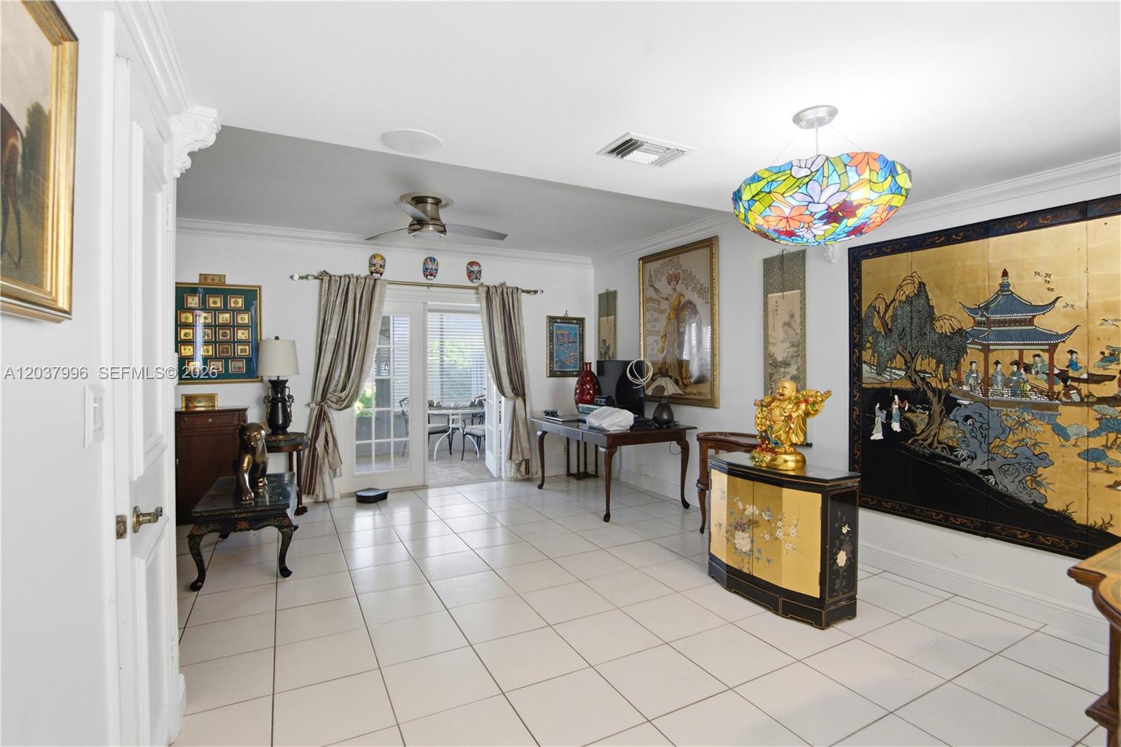 A12037996 Property Photo 12