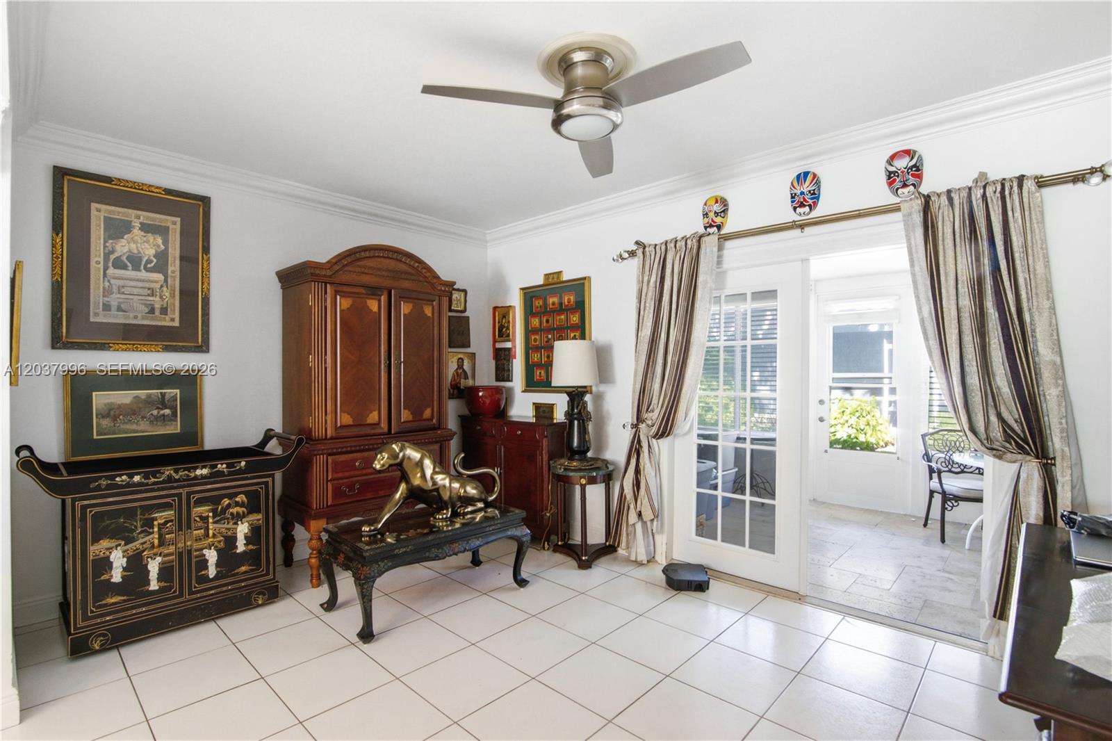 A12037996 Property Photo 14