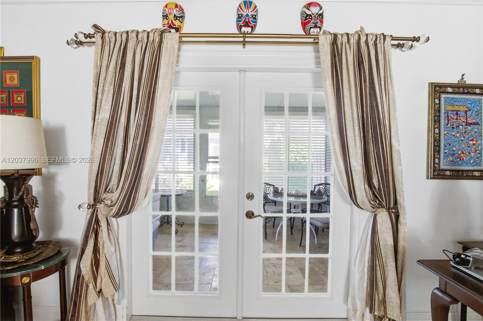A12037996 Property Photo 18