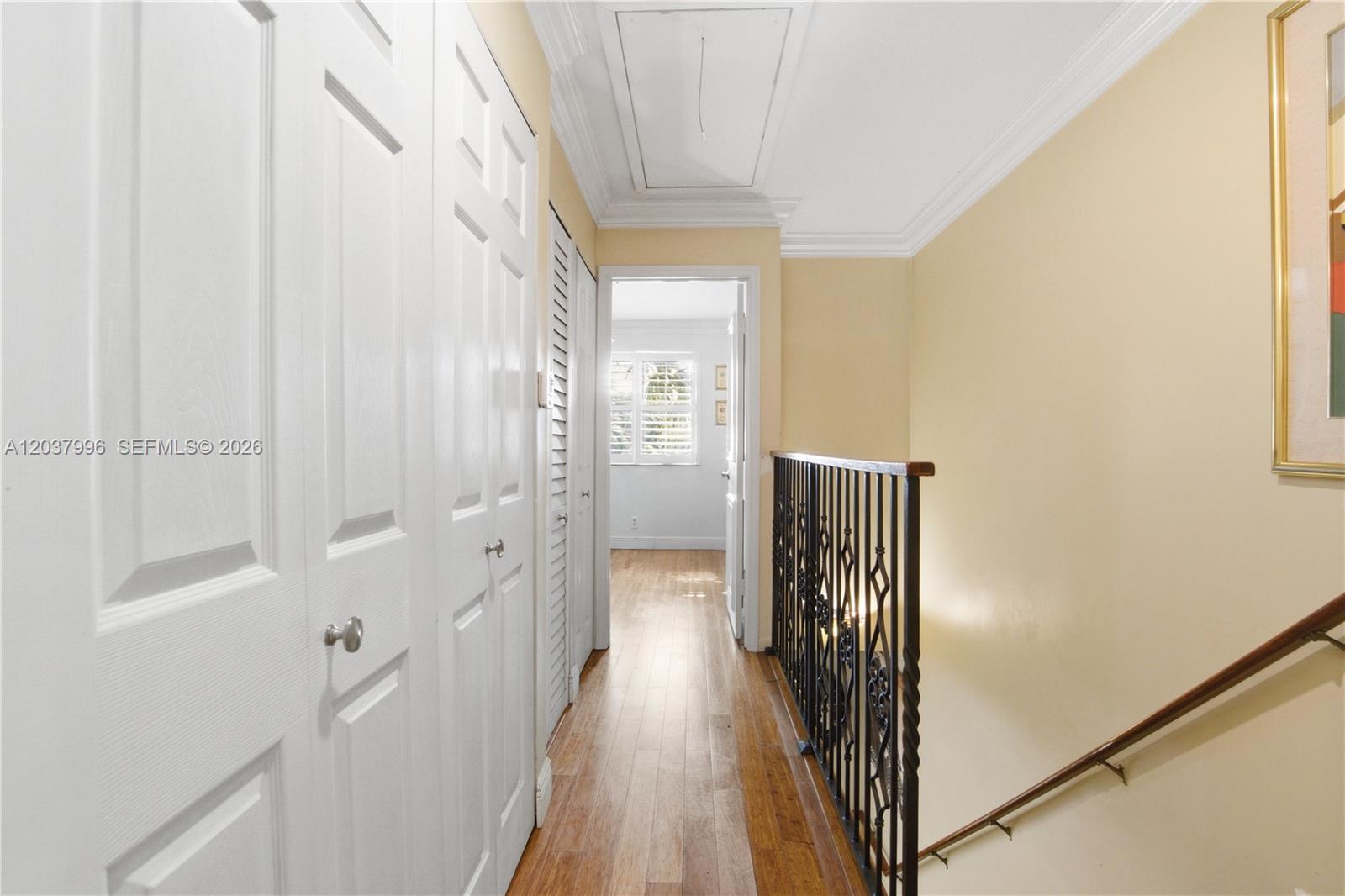 A12037996 Property Photo 24