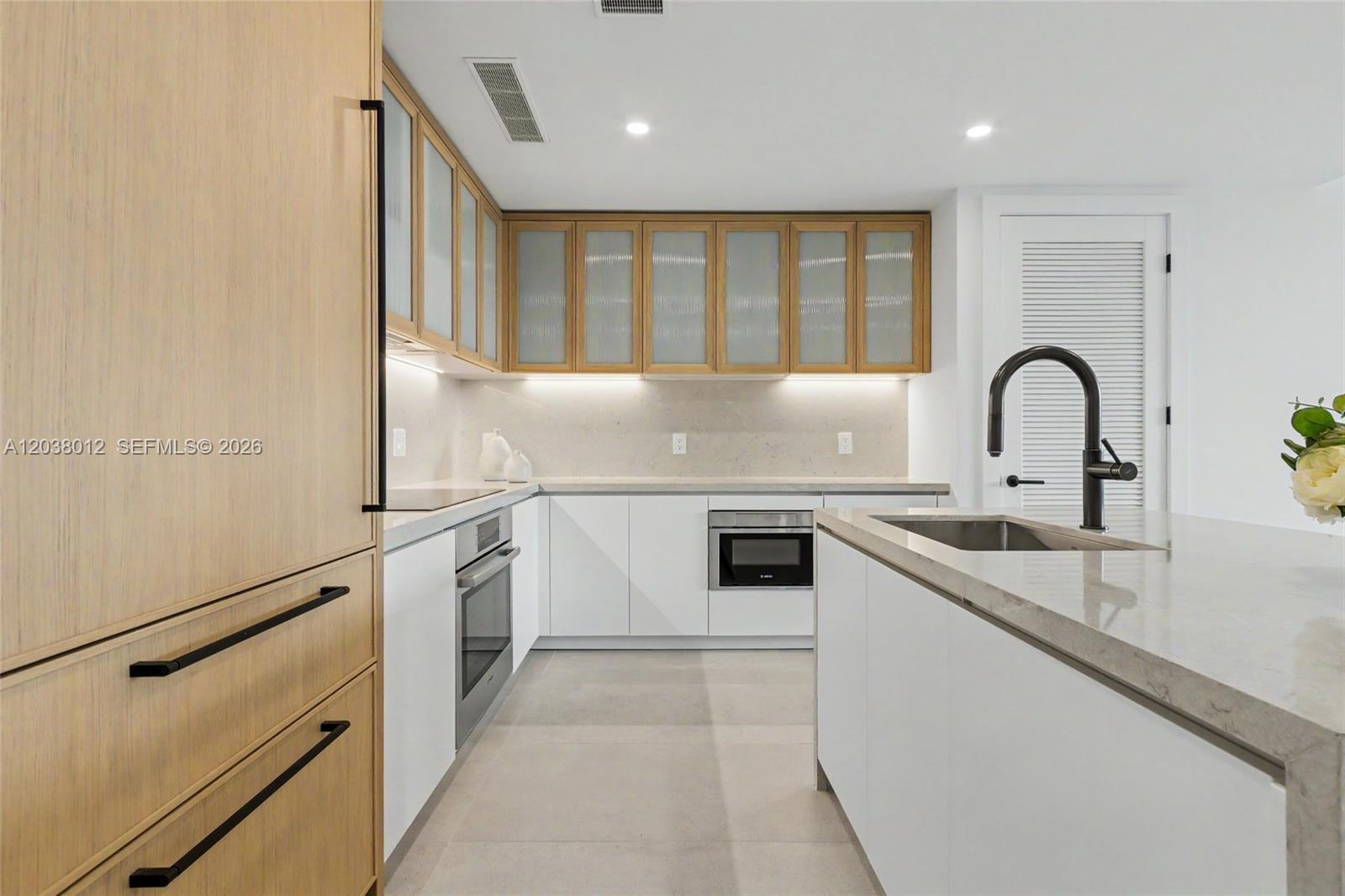 2200 Brickell Avenue 219 Property Photo 12