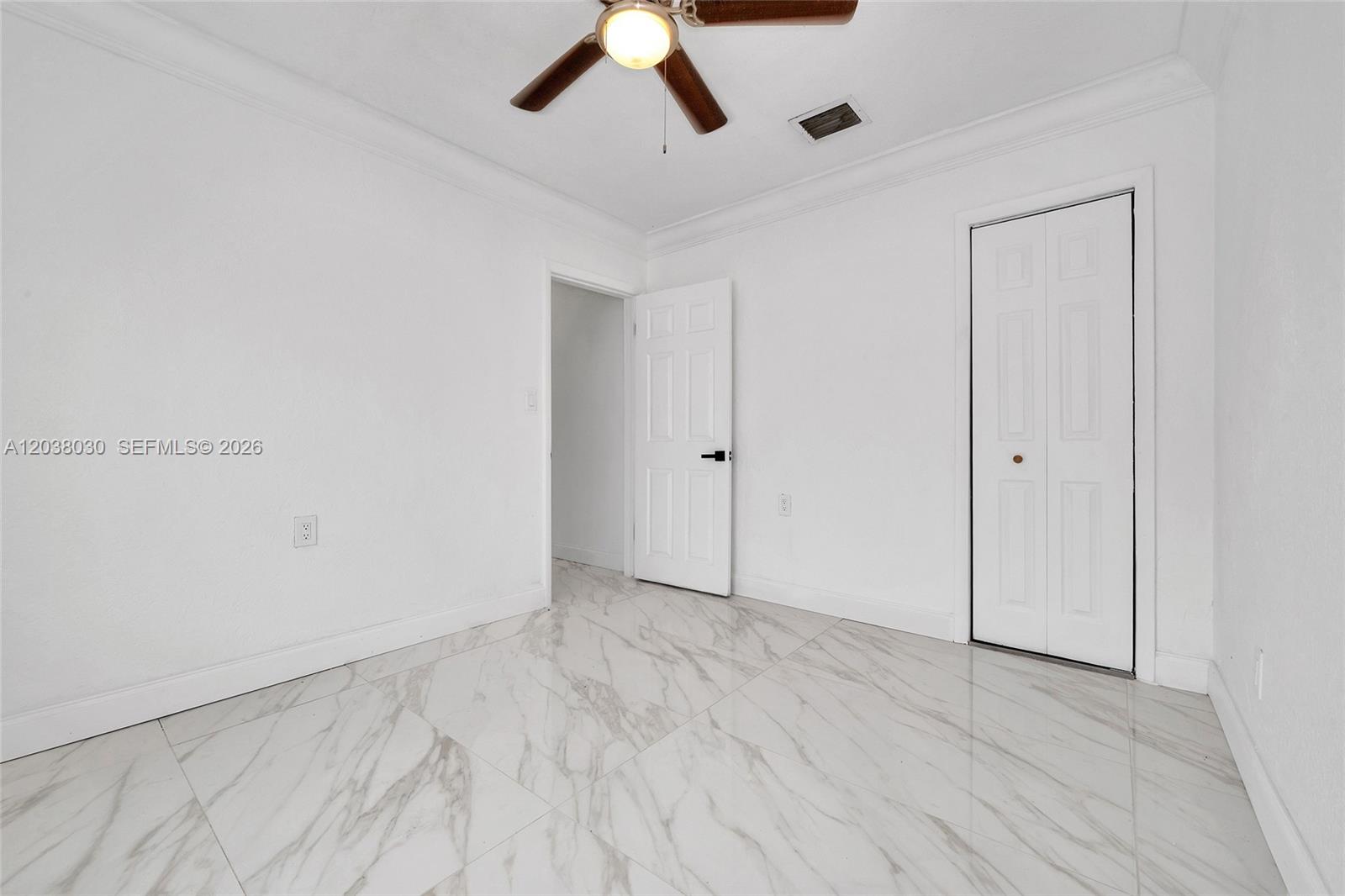 2501 Nw 55th Terrace Property Photo 10