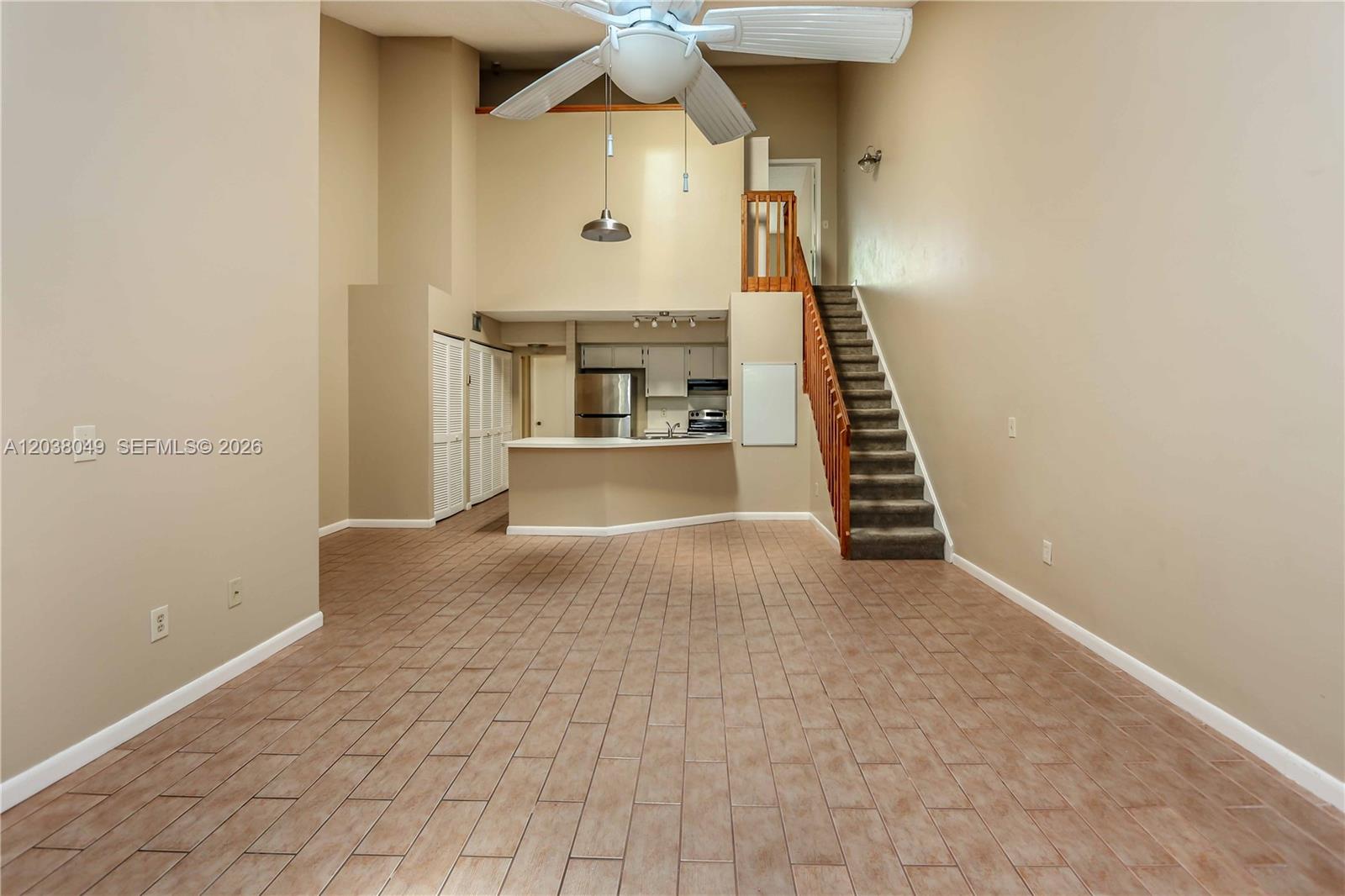 444 Se 14th Street Property Photo 2