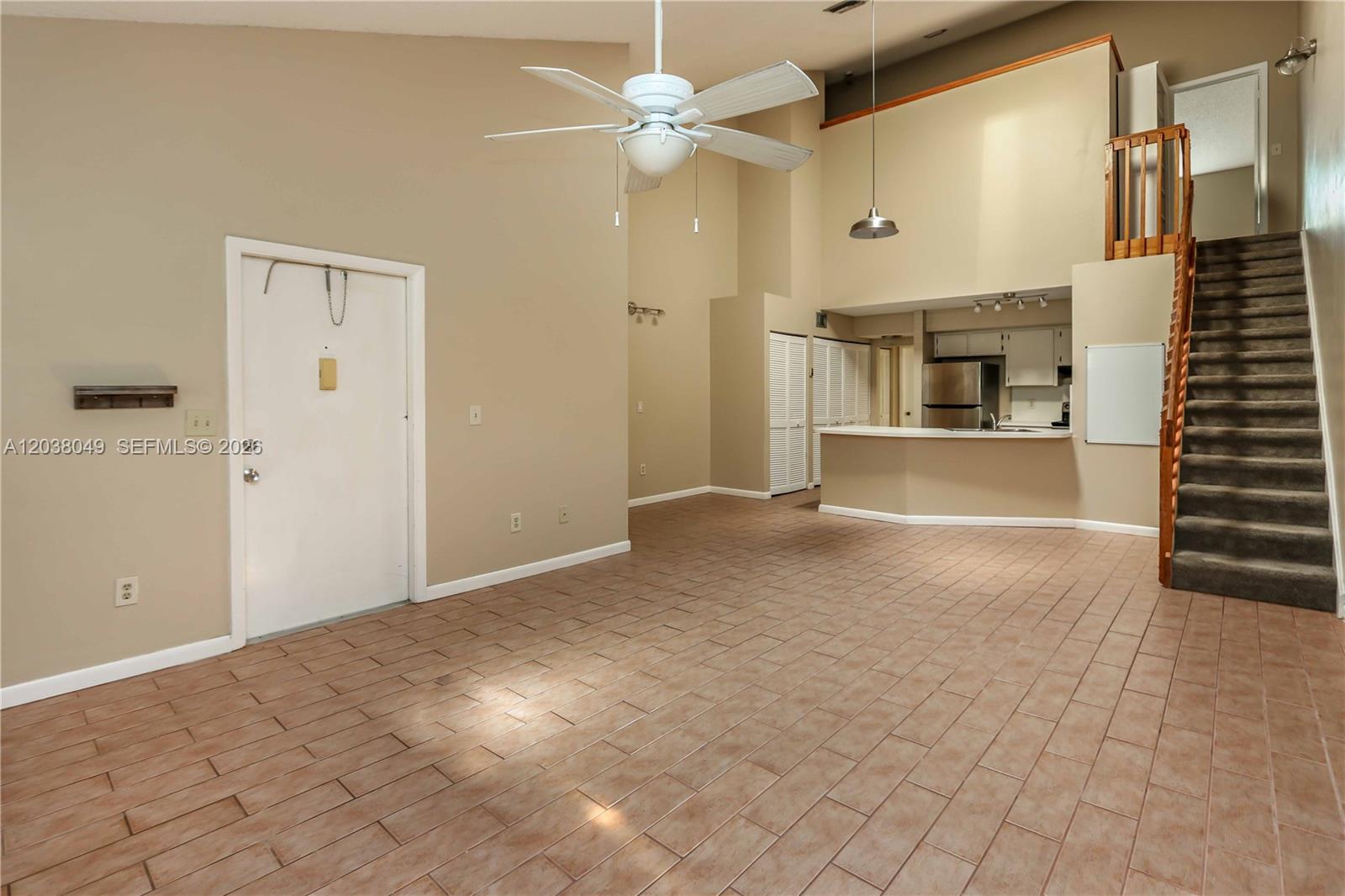 444 Se 14th Street Property Photo 3