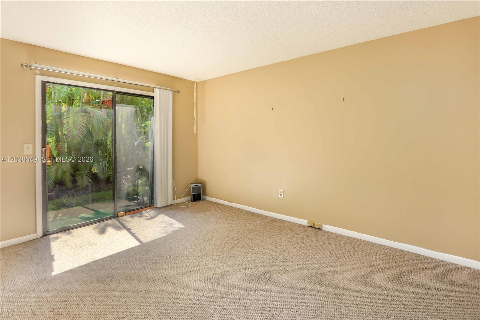 444 Se 14th Street Property Photo 18
