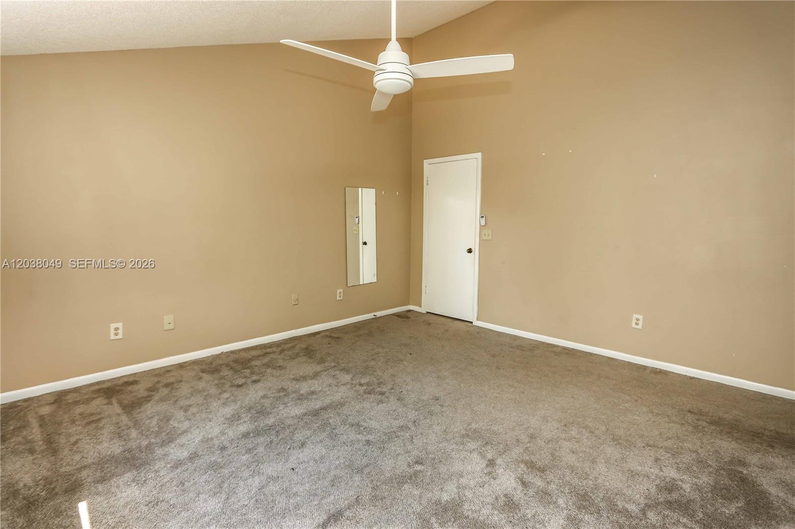 444 Se 14th Street Property Photo 22