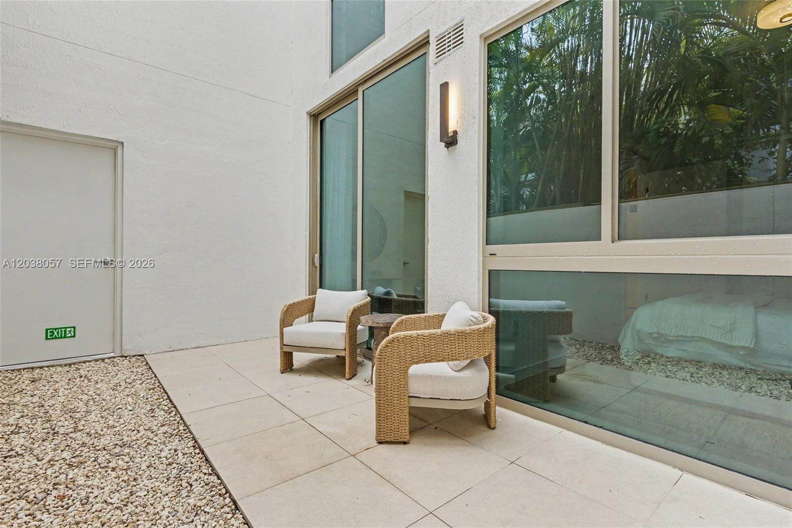 2200 Brickell Avenue 117 Property Photo 8