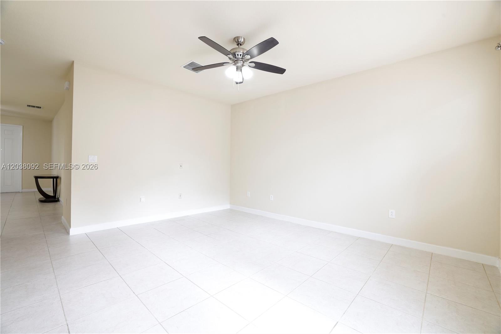 7146 Sw 163rd Avenue Property Photo 7
