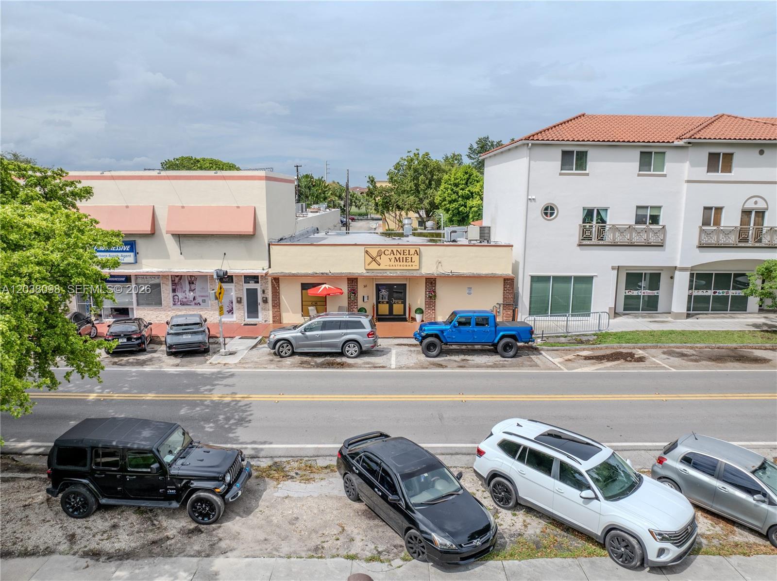365 N Royal Poinciana Boulevard Property Photo 2