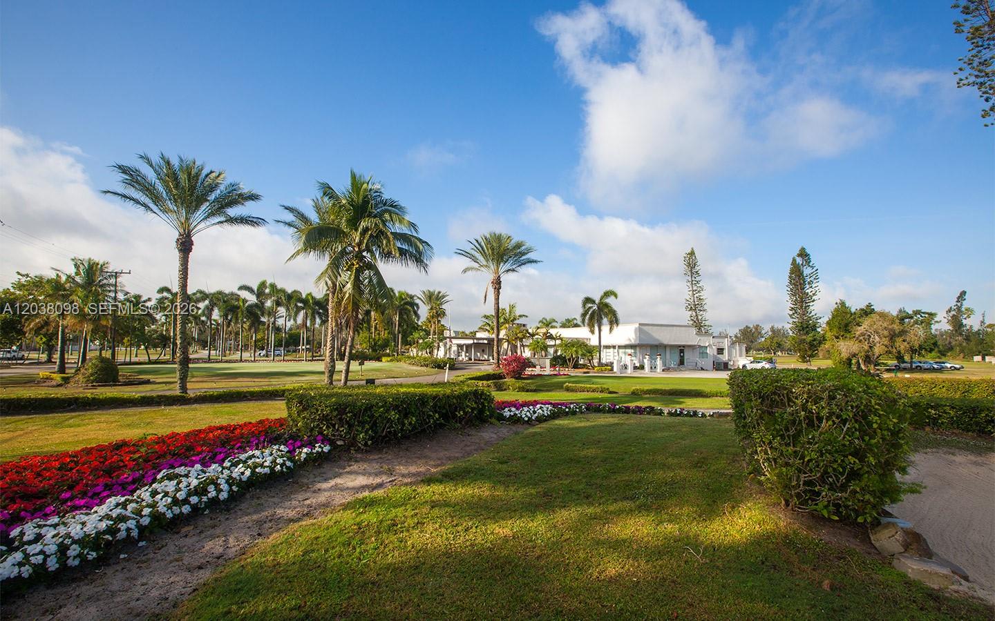 365 N Royal Poinciana Boulevard Property Photo 11