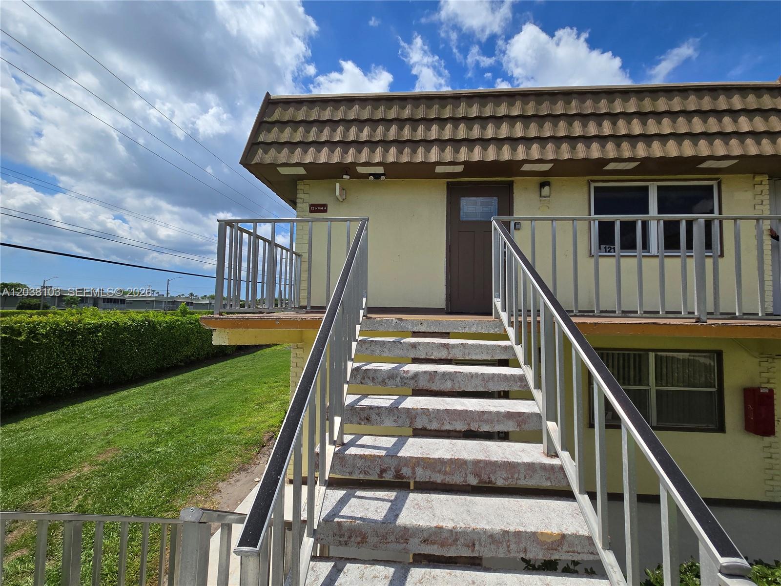 121 Saxony C 121 Property Photo 3