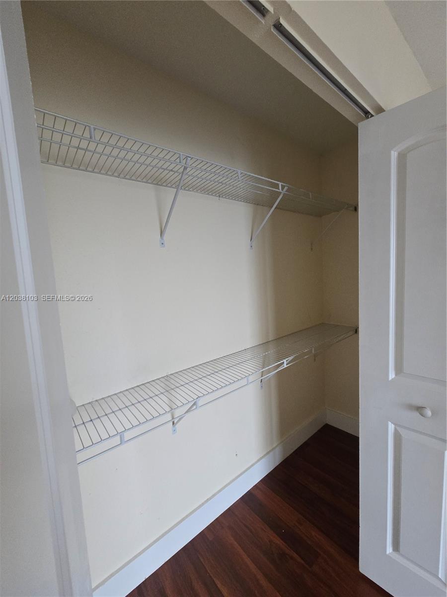 121 Saxony C 121 Property Photo 17