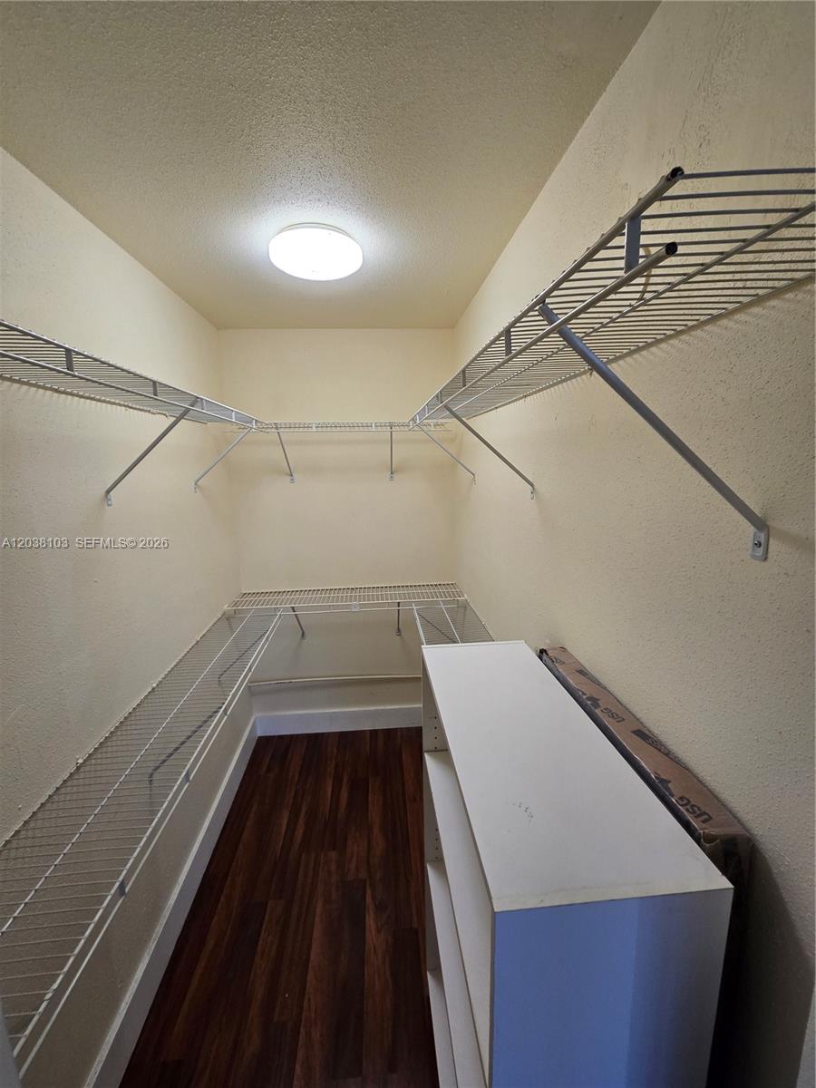121 Saxony C 121 Property Photo 30
