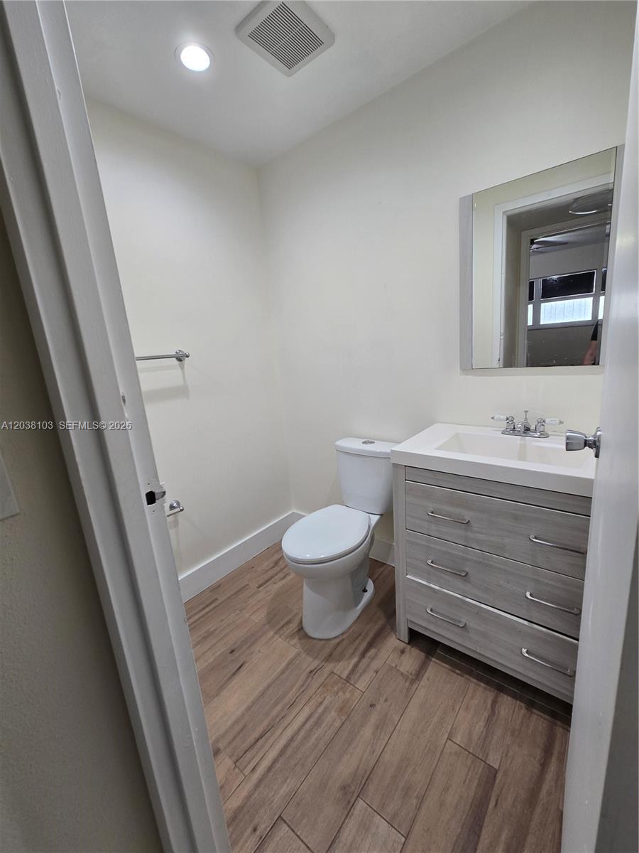 121 Saxony C 121 Property Photo 31