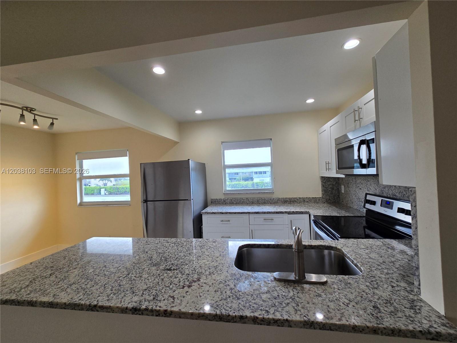 121 Saxony C 121 Property Photo 38