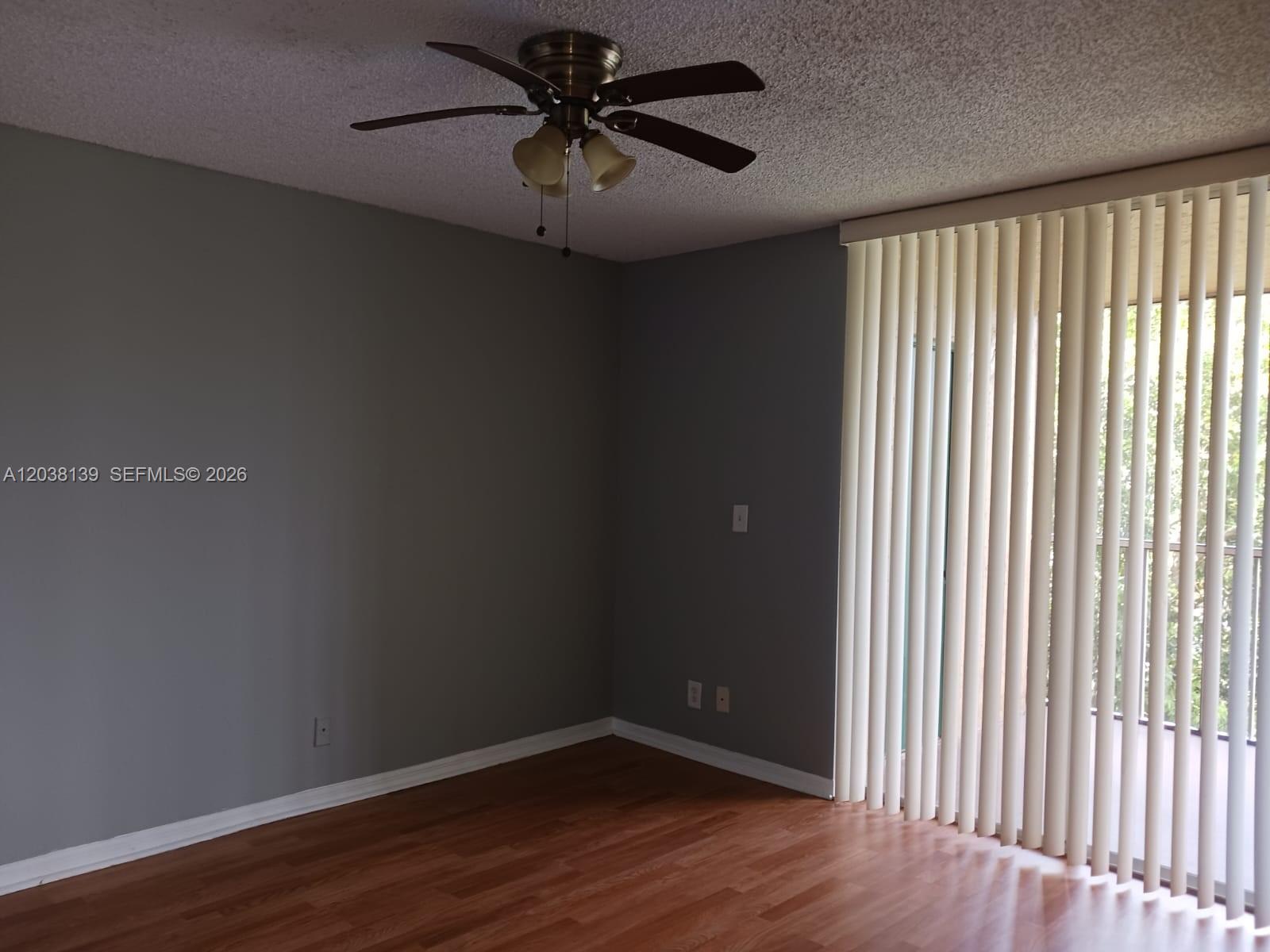 A12038139 Property Photo 17