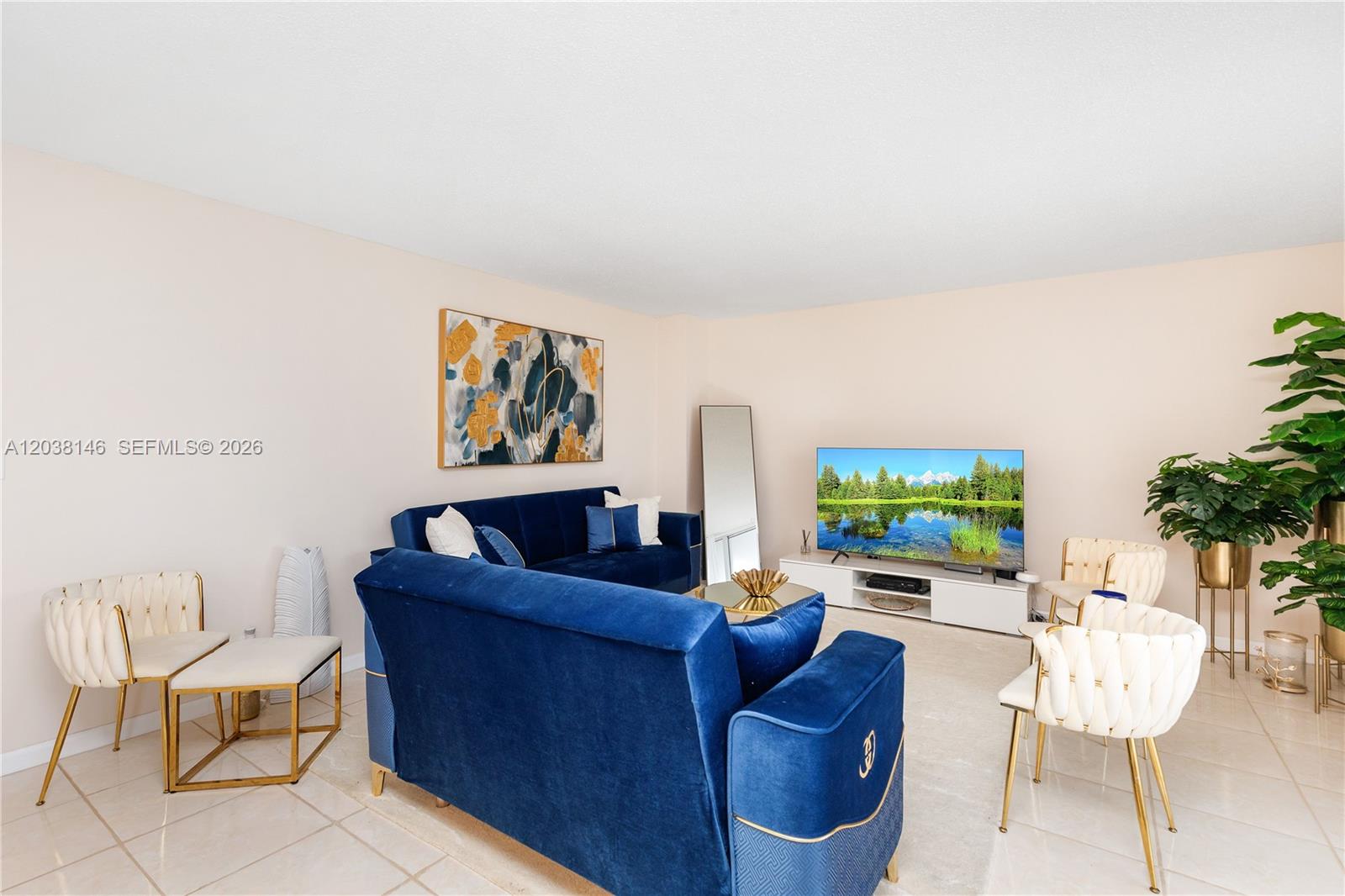 2030 S Ocean Drive 307 Property Photo 5