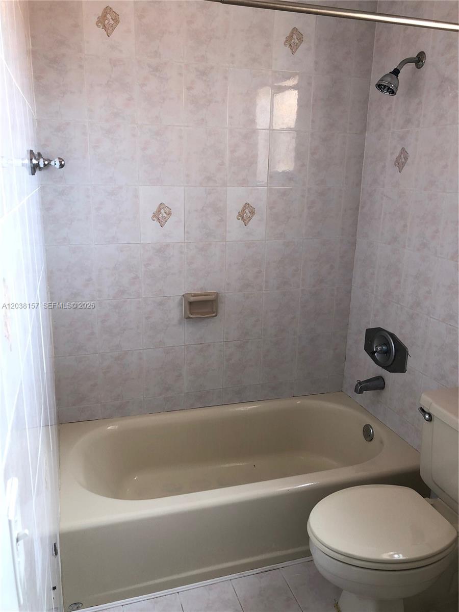 3808 Sw 79th Avenue 63 Property Photo 4