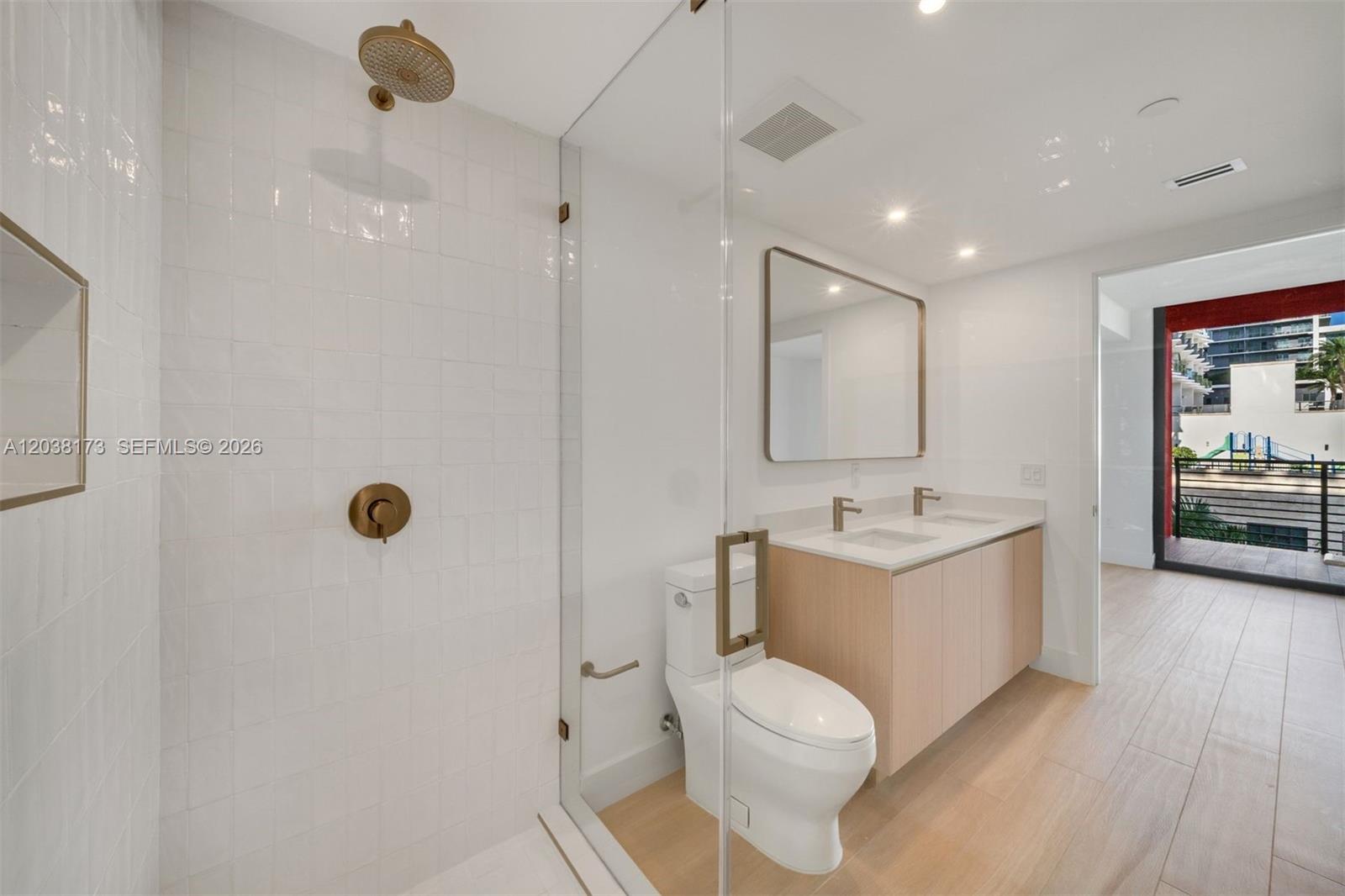 90 32 503 Property Photo 20