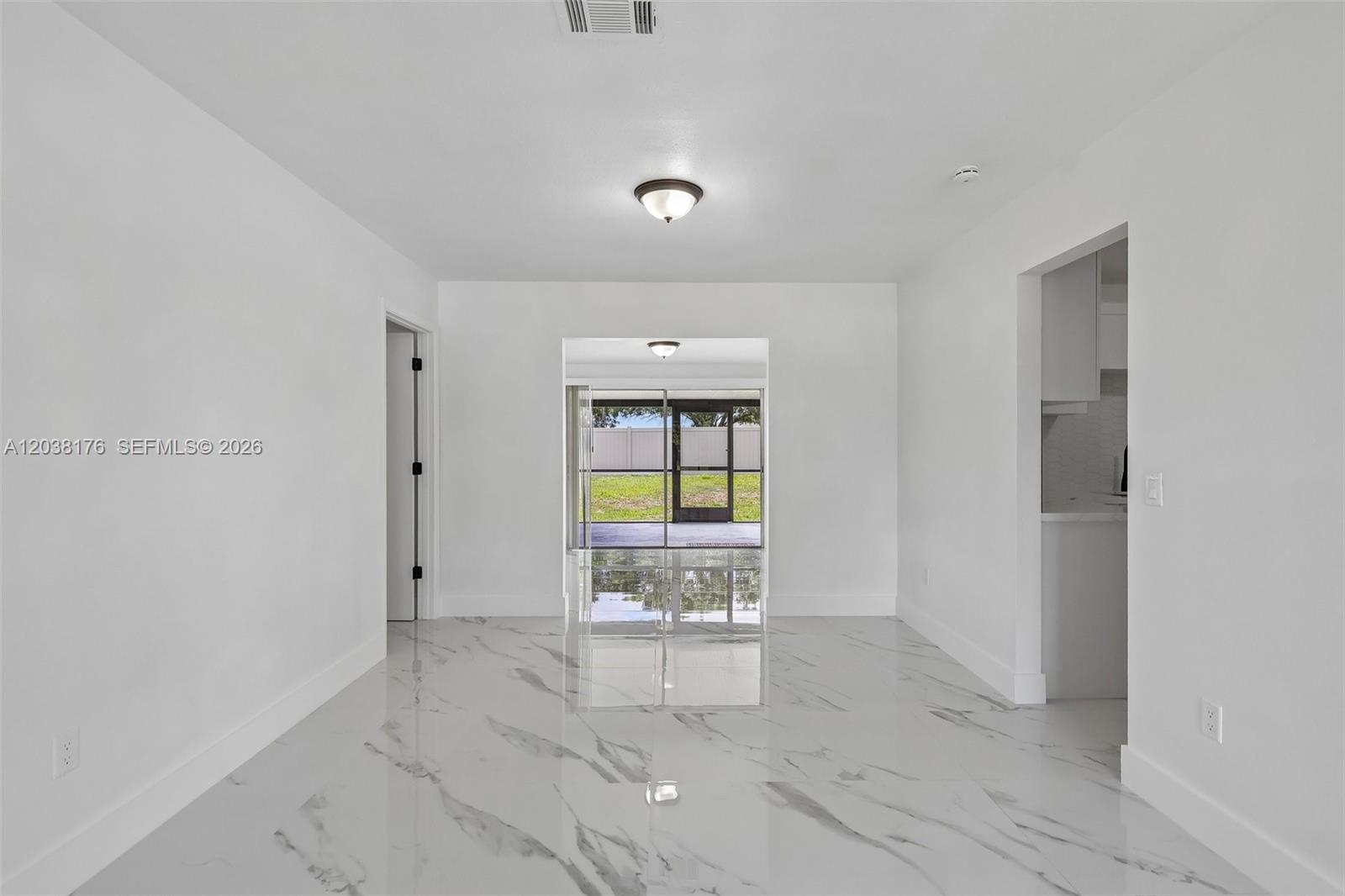 1248 Riviera Property Photo 9