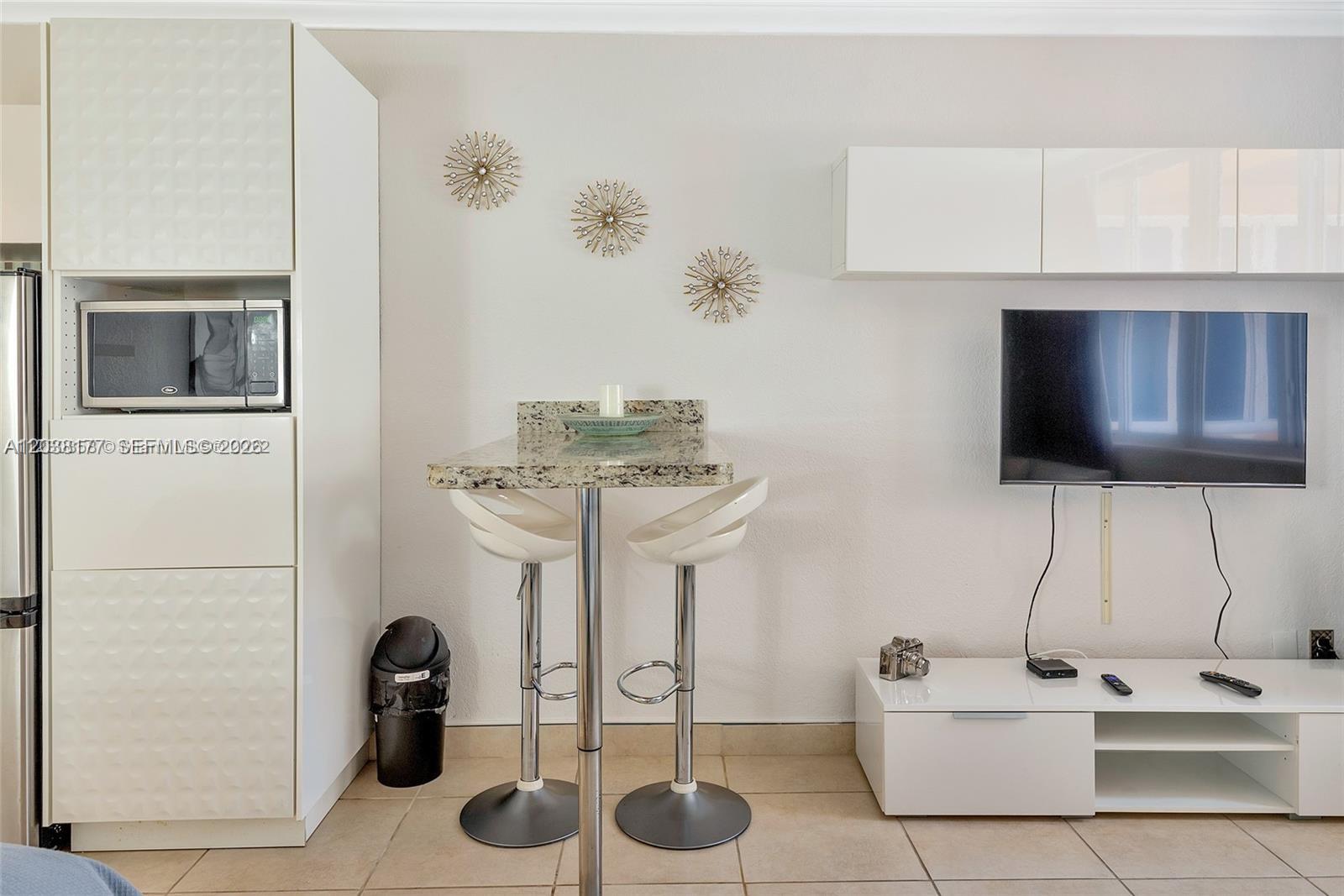 19201 Collins Avenue 1001 Property Photo 17