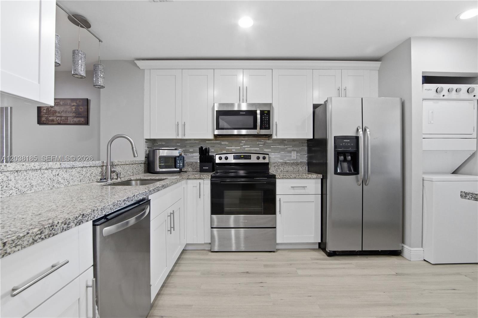 2882 Coral Springs Drive 2882