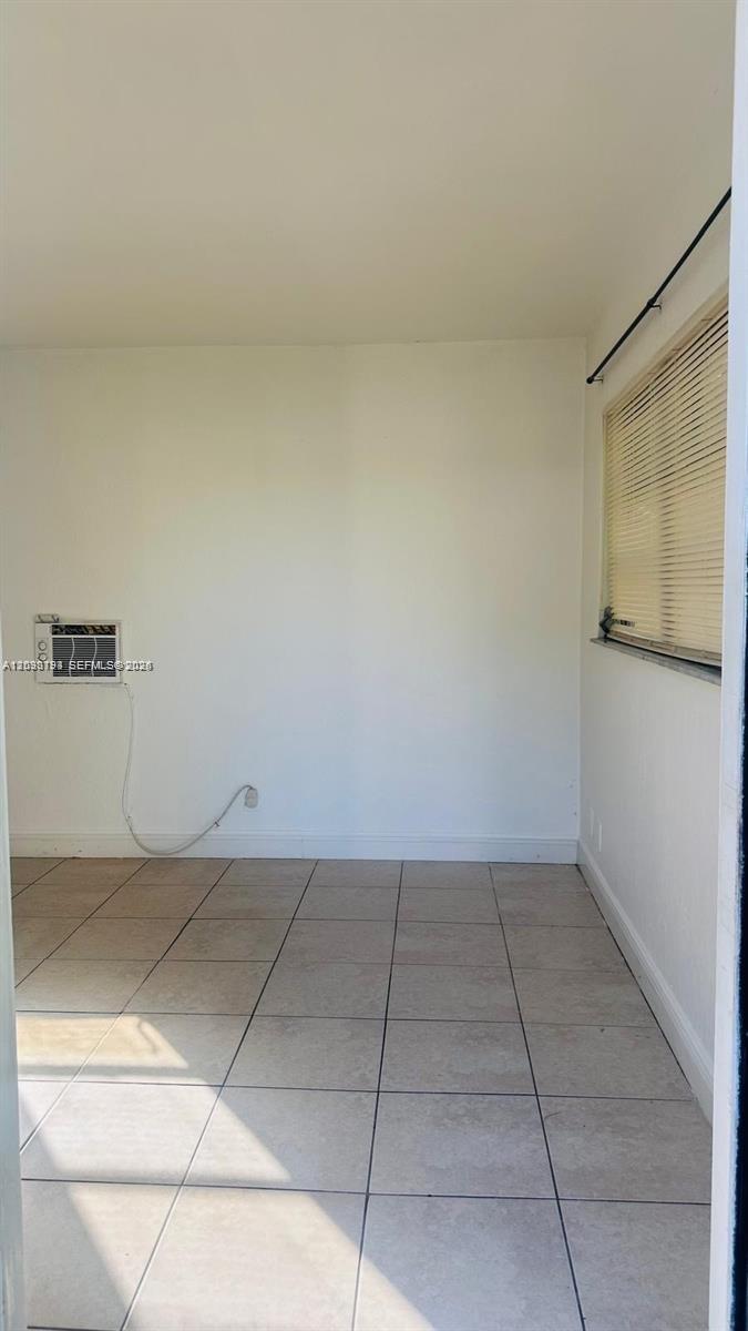 1321 Nw 50th Avenue A Property Photo 3