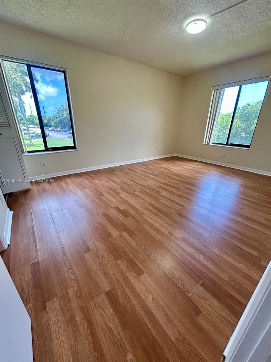 1113 Green Pine Boulevard H2 Property Photo 9