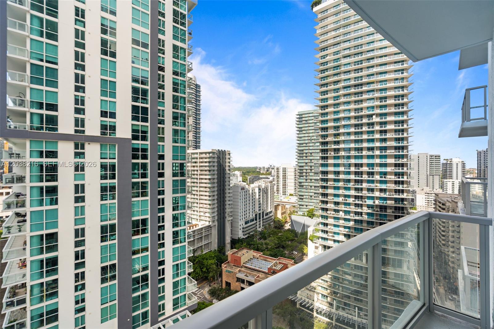 1050 Brickell Avenue 2112 Property Photo 6