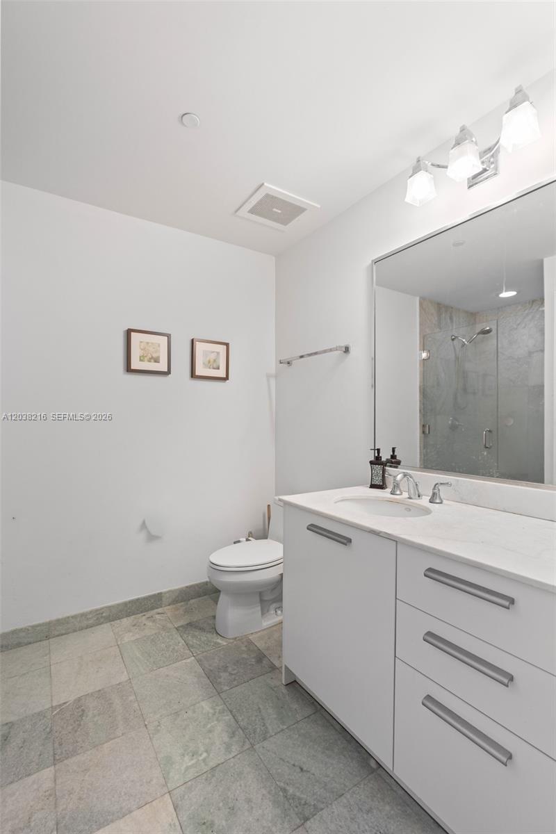1050 Brickell Avenue 2112 Property Photo 21